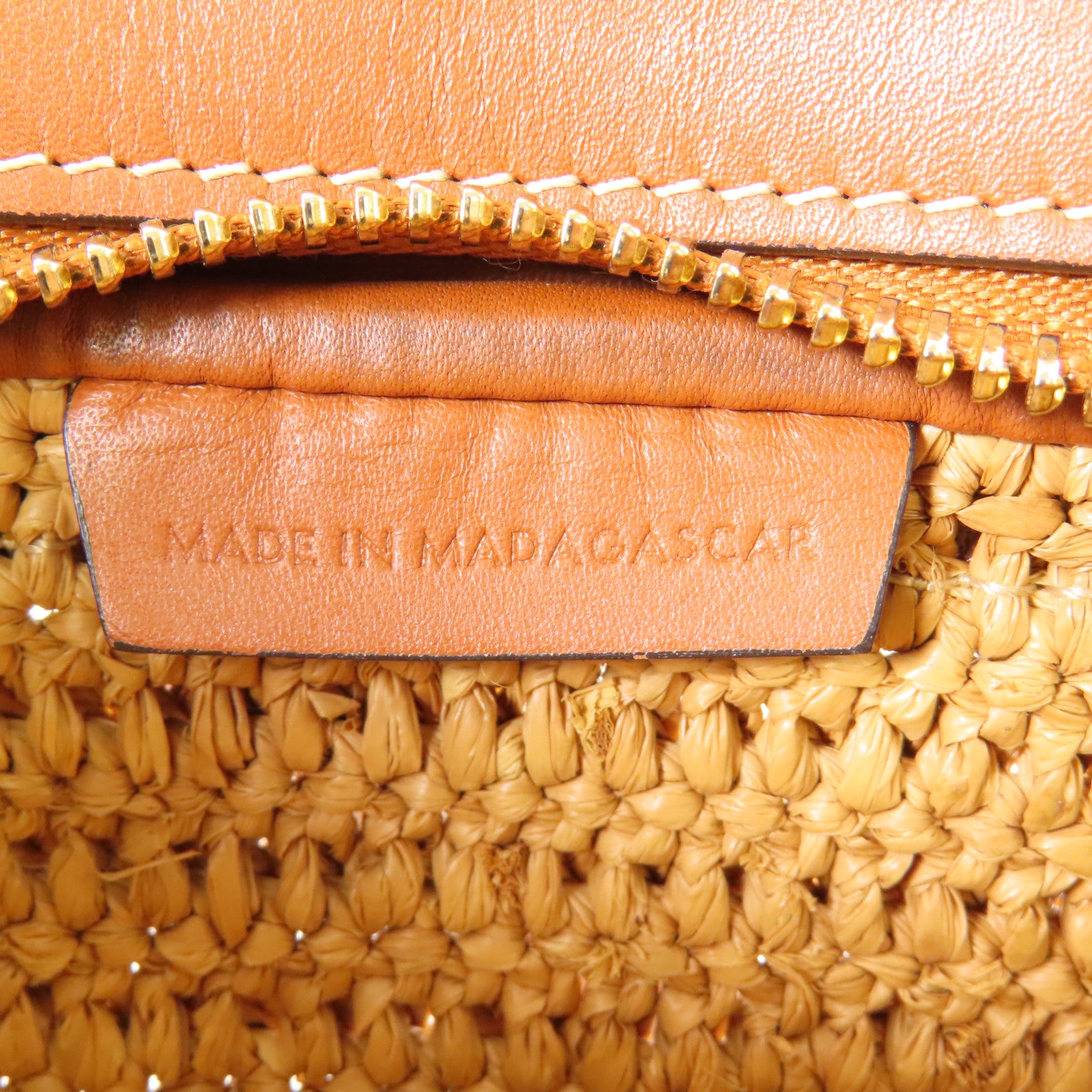 CELINE 酒椰Crecy Bucket Bag金扣肩背袋