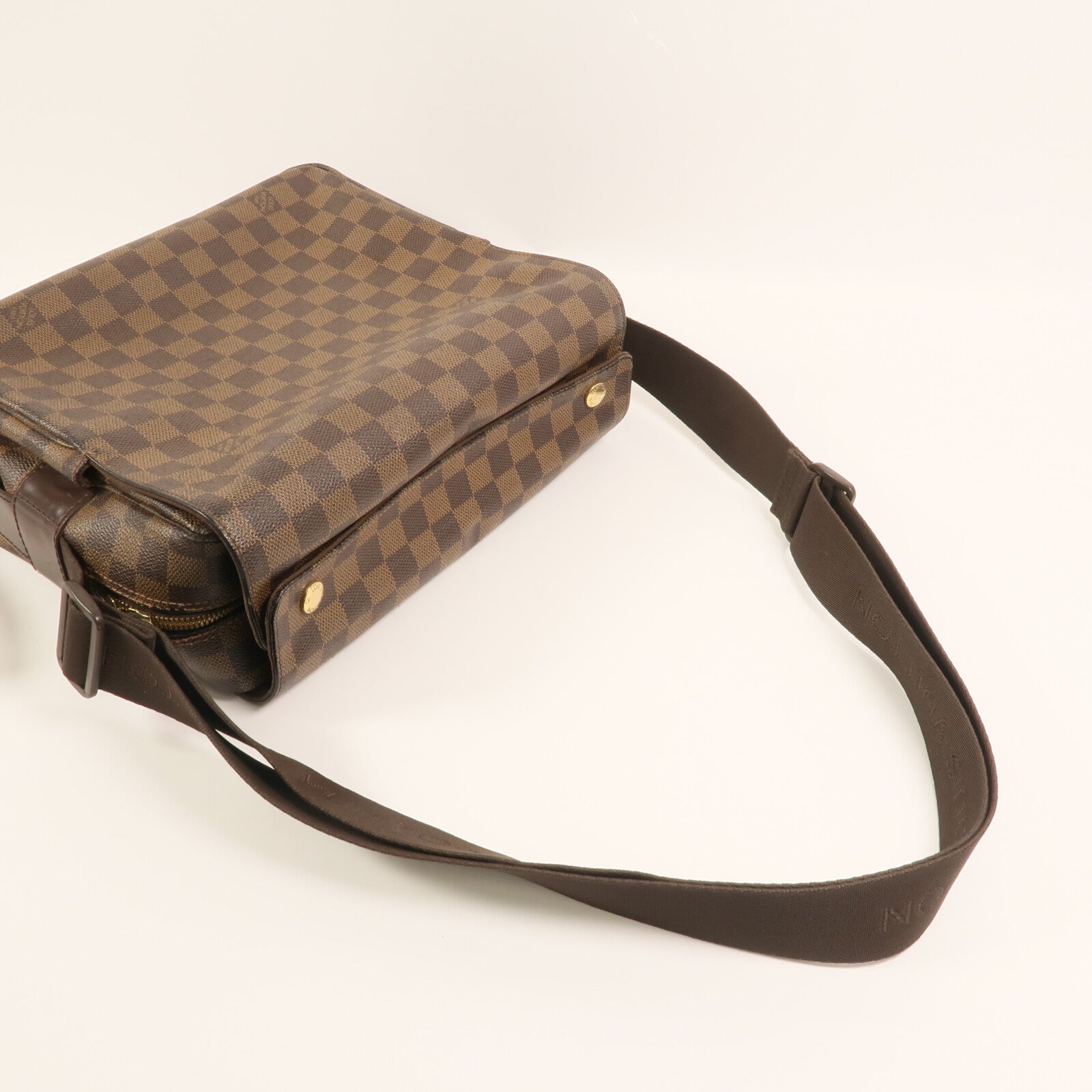LOUIS VUITTON 【激減優惠】Damier Naviglio金扣肩背袋