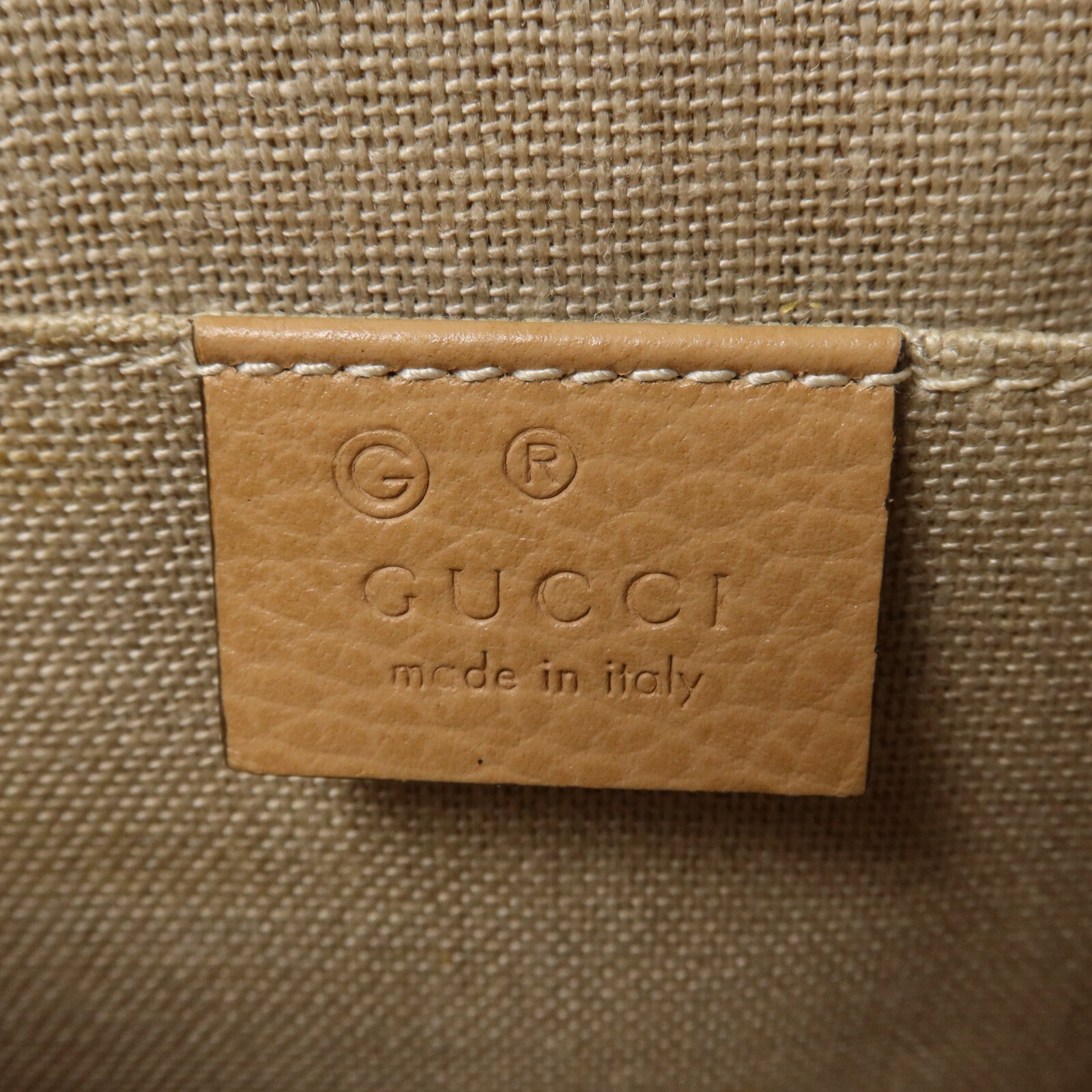 GUCCI 牛皮皮革Interlocking G Chain Shoulder鏈帶肩背袋