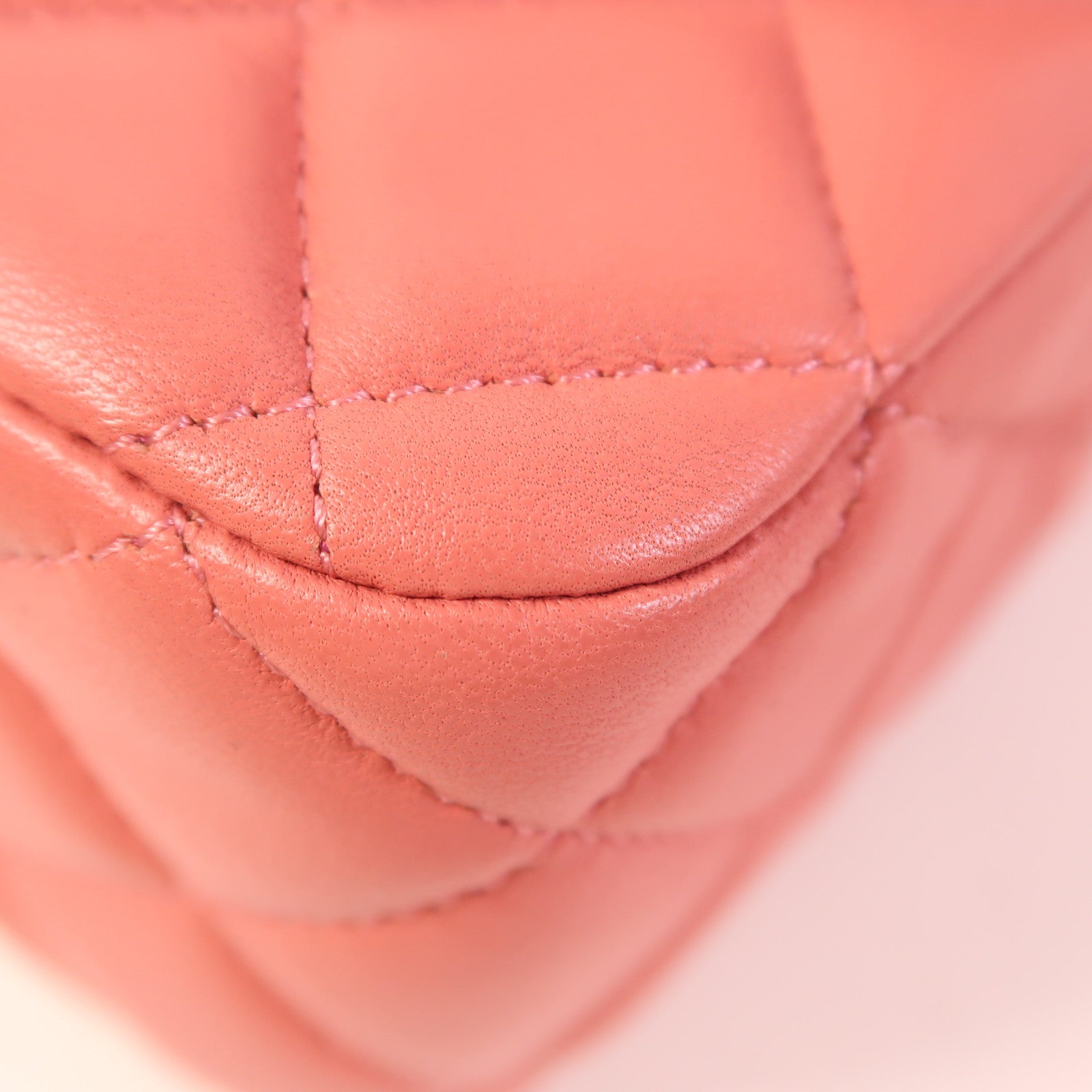 CHANEL 羊皮皮革Chain Shoulder金扣肩背袋