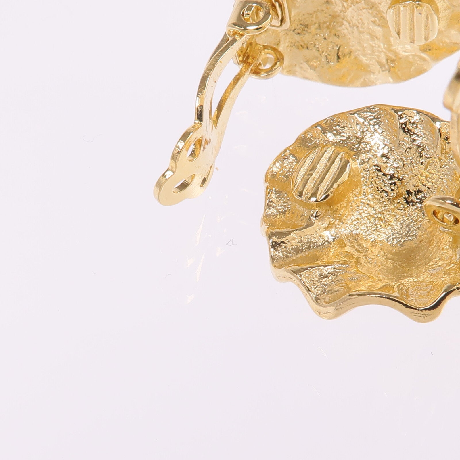 GIVENCHY 【激減優惠】金屬Seashell Earrings耳環