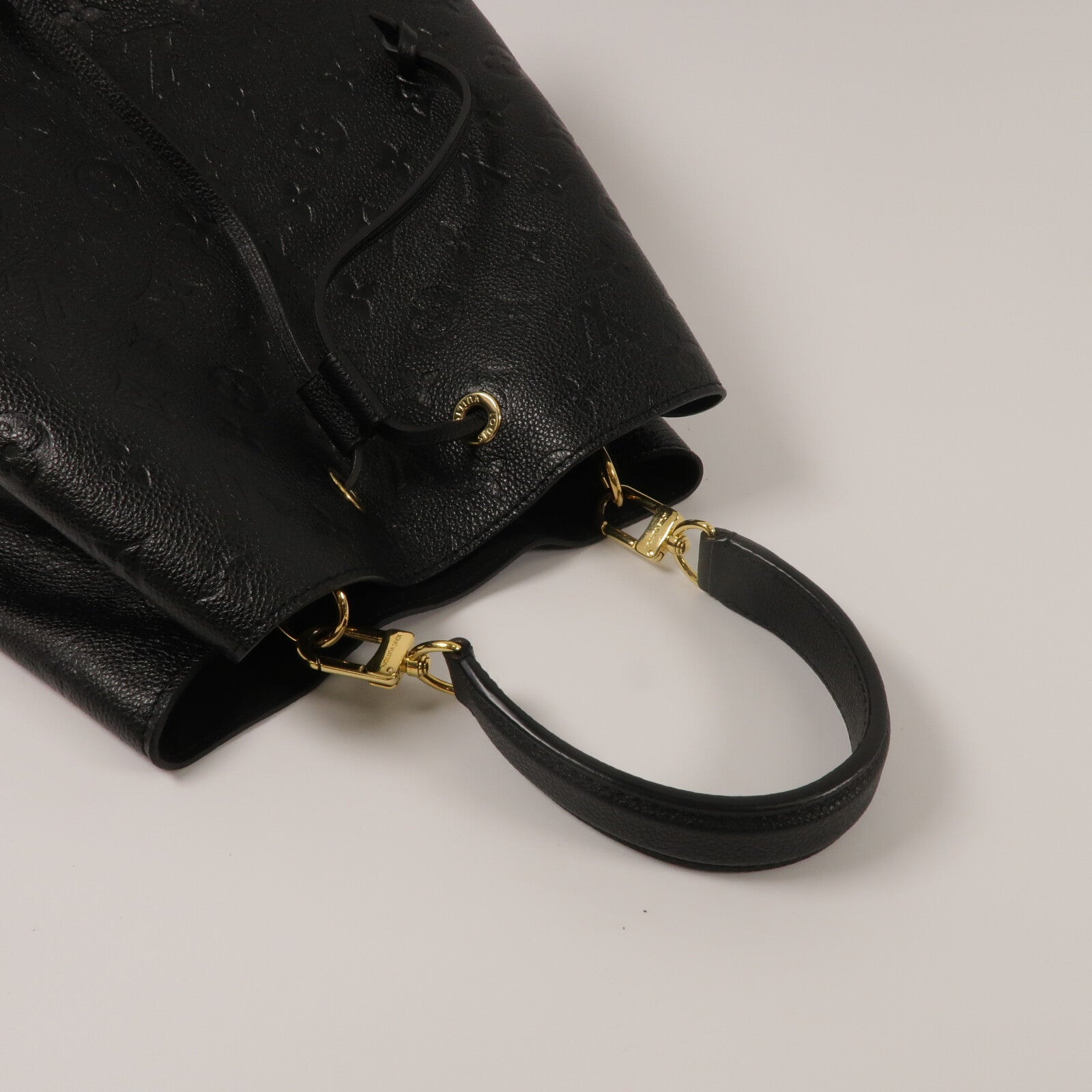 LOUIS VUITTON Monogram Empreinte NeoNeo MM