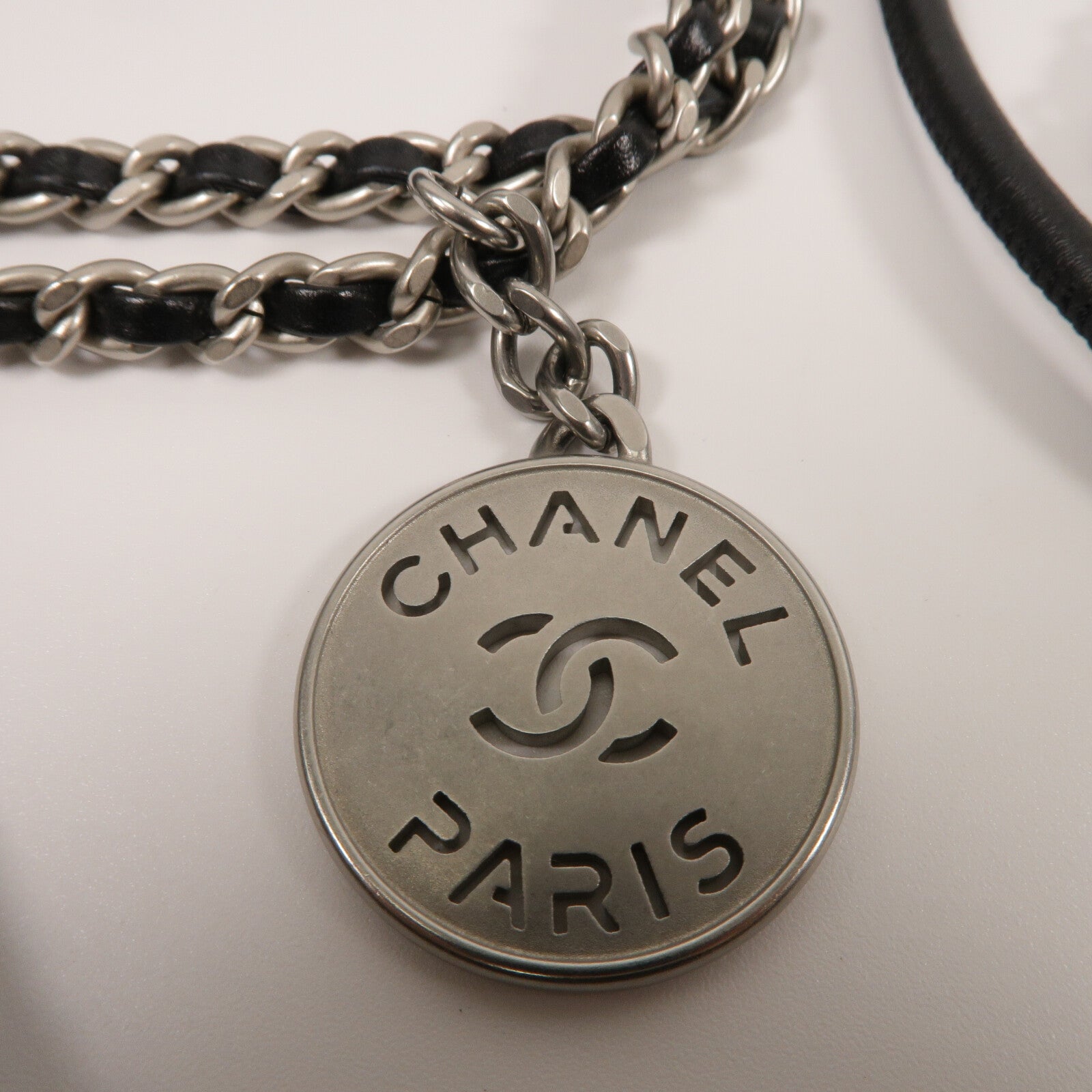 CHANEL Chanel 22 Mini鏈帶手挽肩背兩用袋