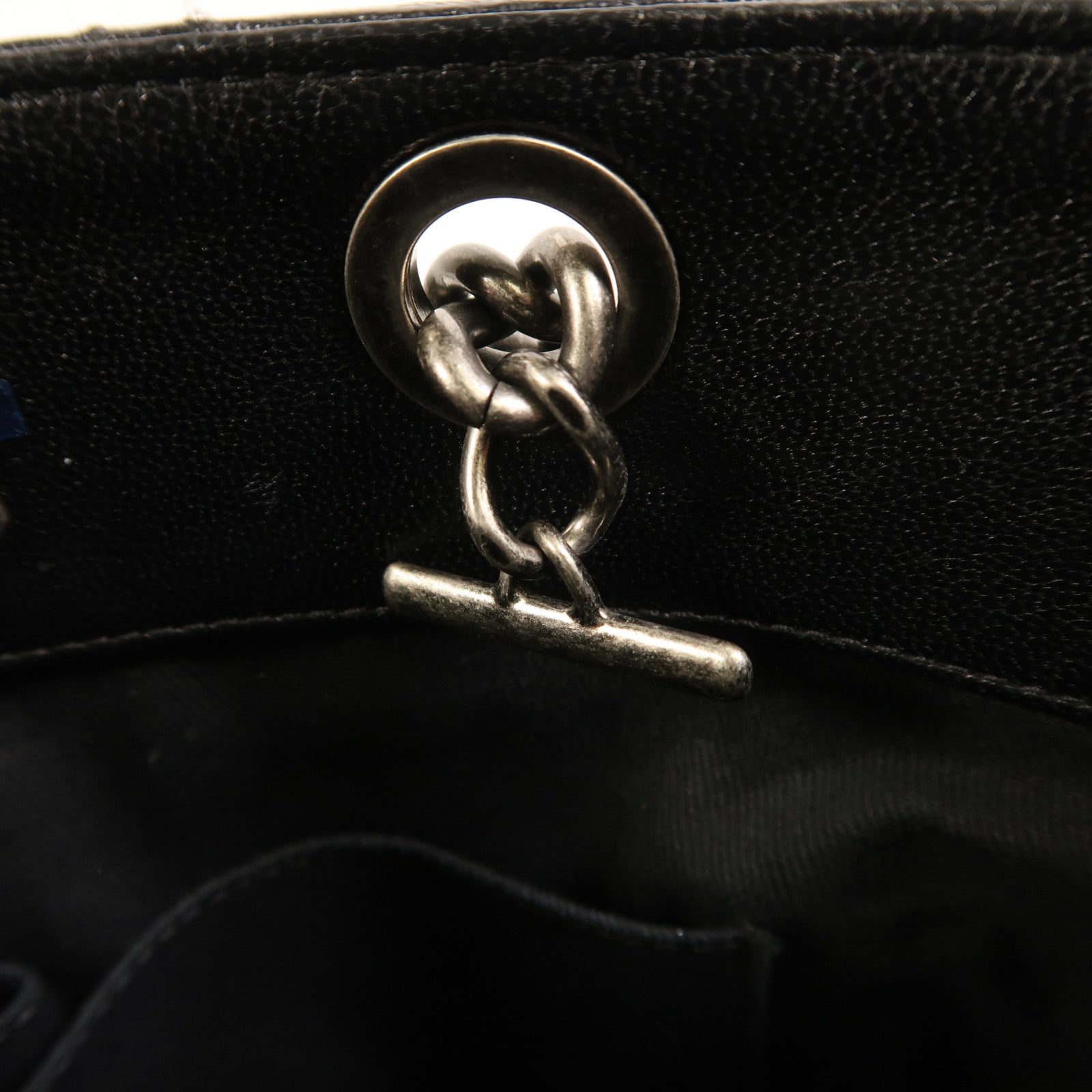 CHANEL 牛皮皮革Tote Bag銀扣肩背袋