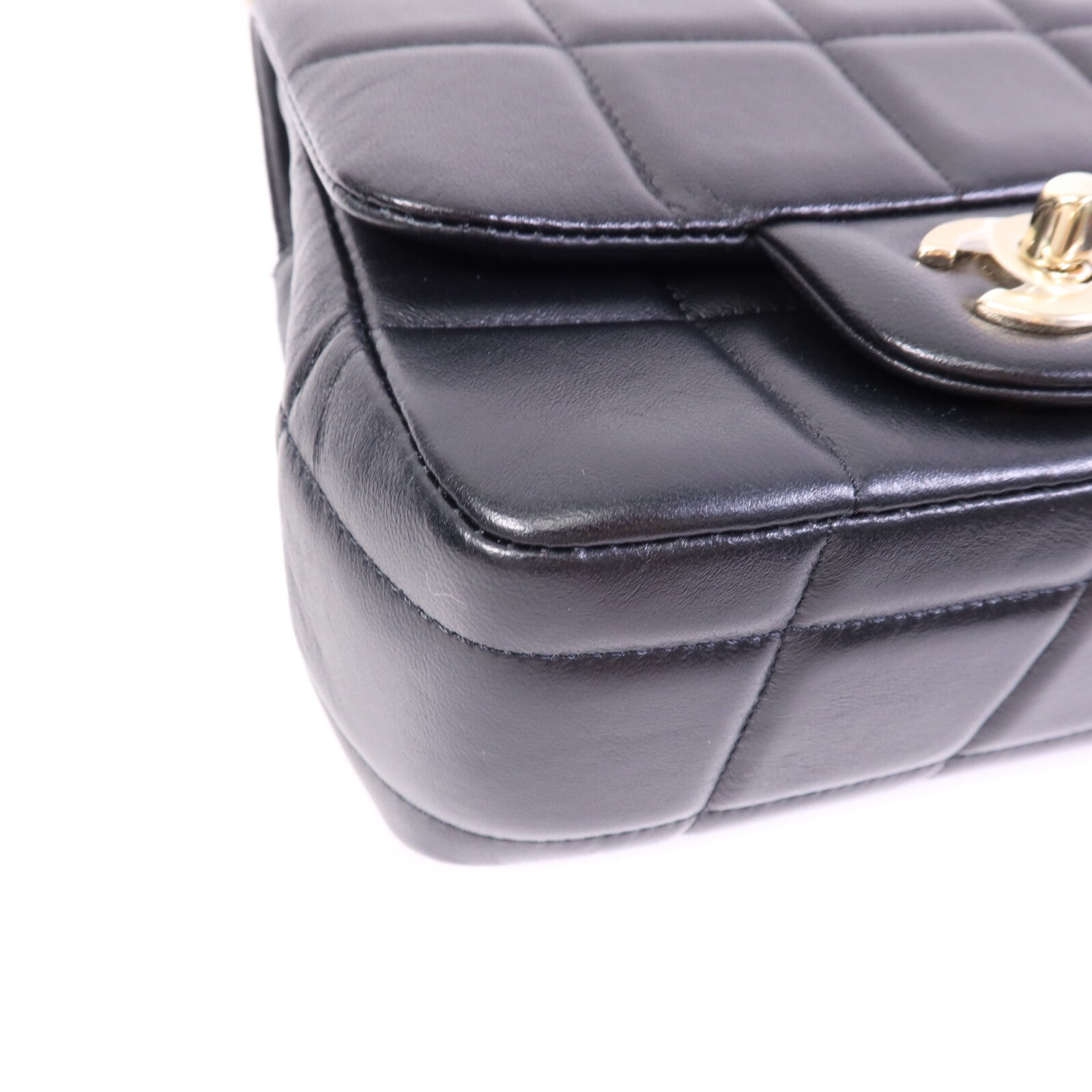 CHANEL 羊皮皮革Chocolate Bar Mini Flap金扣鏈帶肩背袋