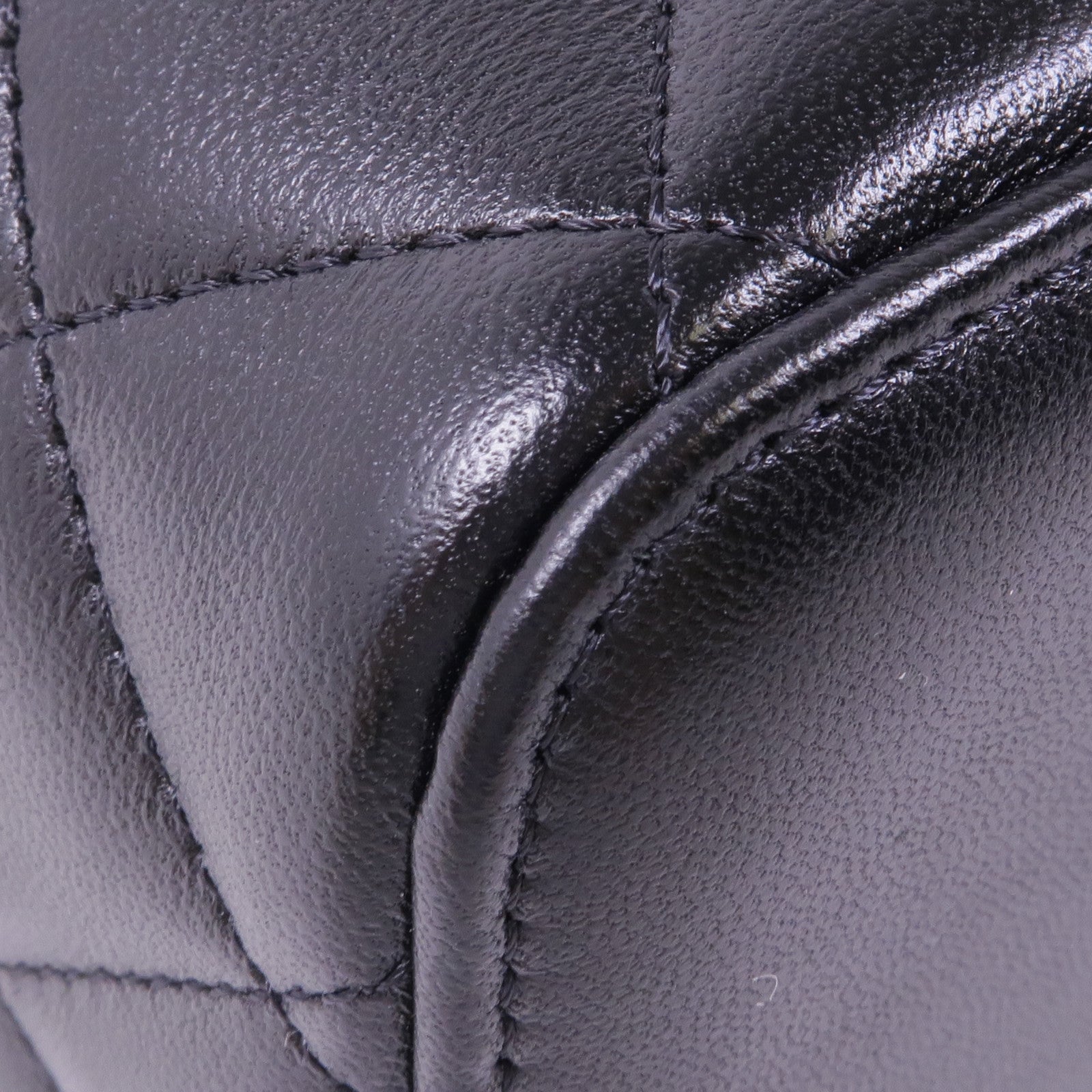 CHANEL 羊皮皮革Vanity Case金扣鏈帶手挽肩背兩用袋