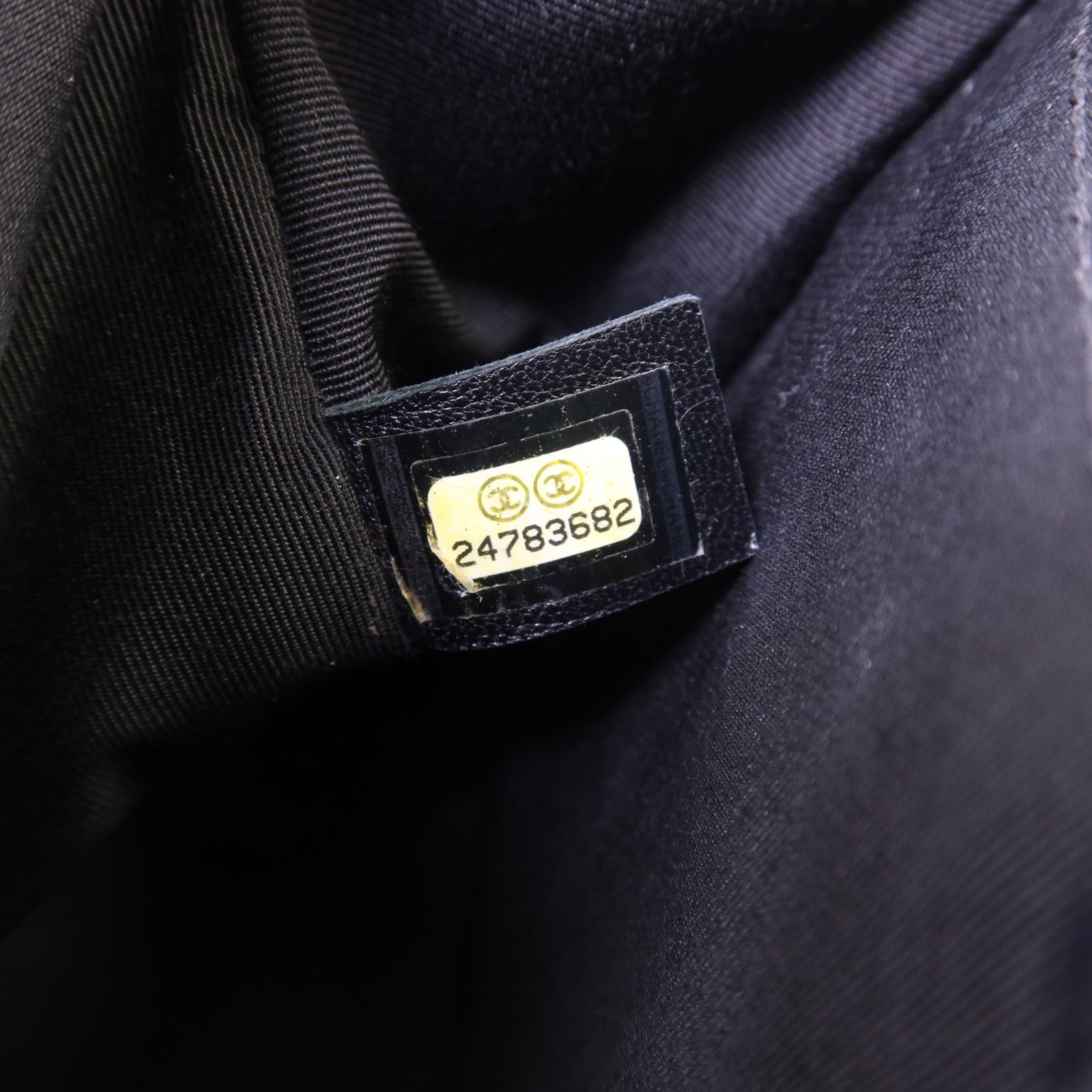 CHANEL 羊皮皮革Boy 25金扣鏈帶肩背袋