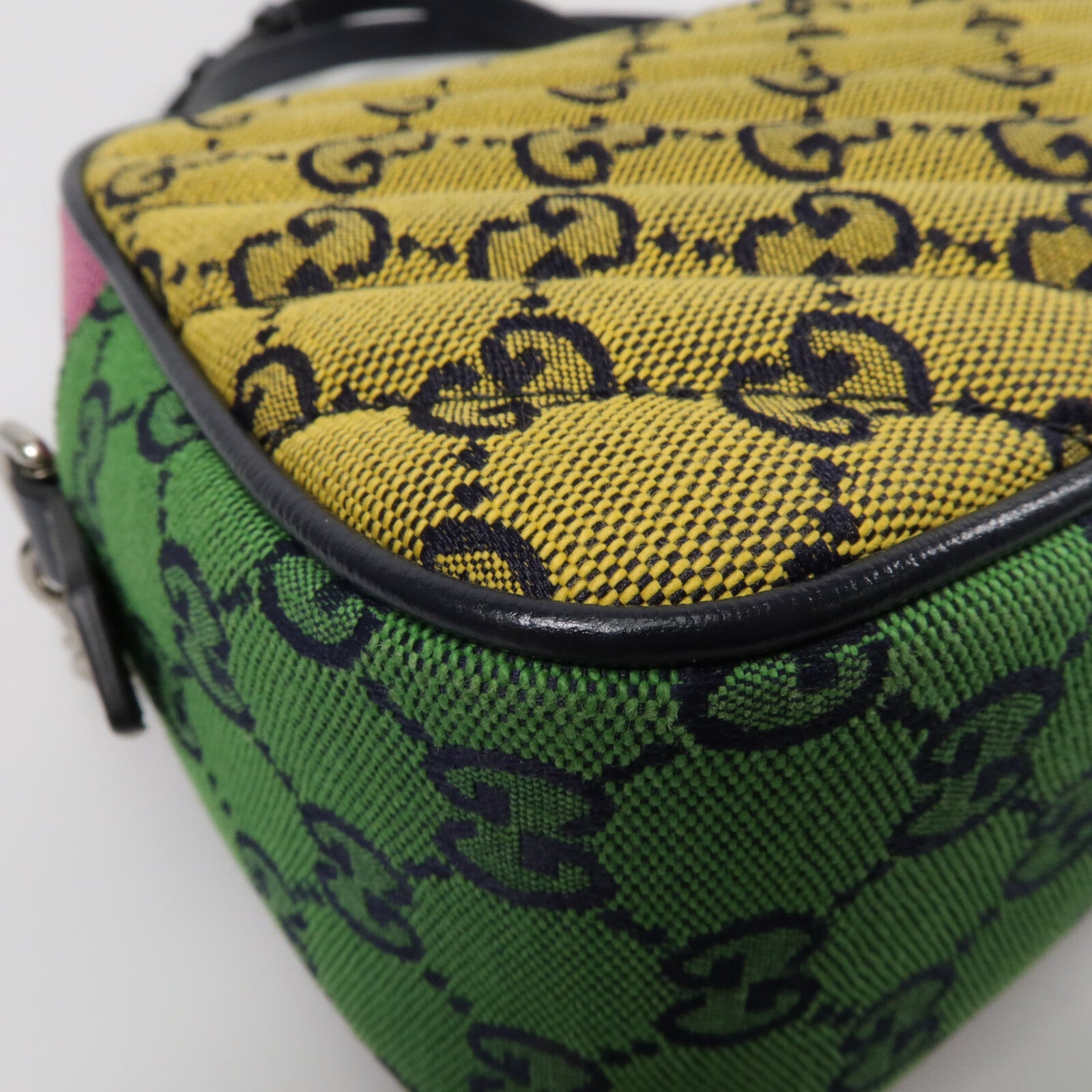 GUCCI 帆布GG Marmont肩背袋
