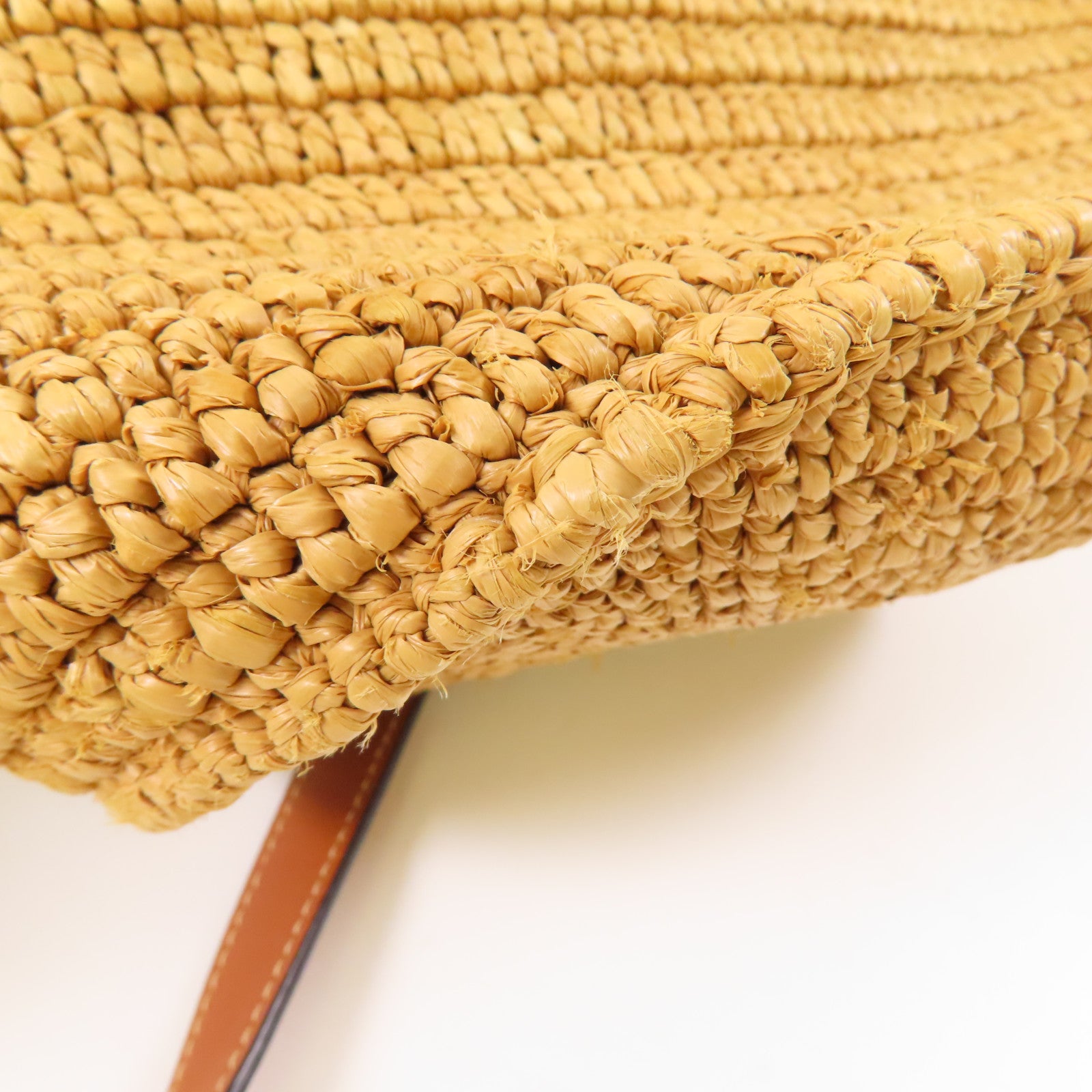 CELINE 酒椰Crecy Bucket Bag金扣肩背袋
