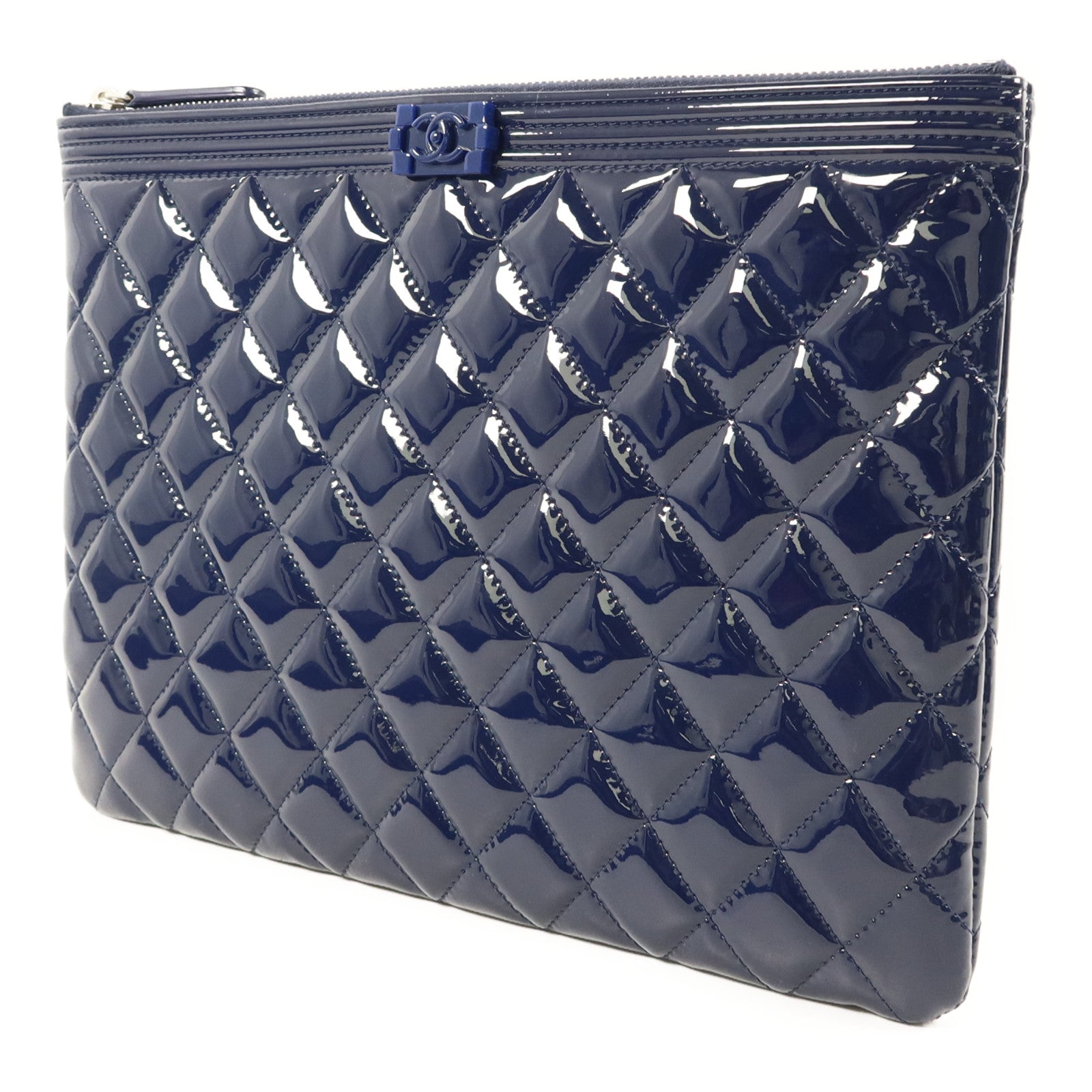 CHANEL 漆皮皮革Pouch銀扣小袋