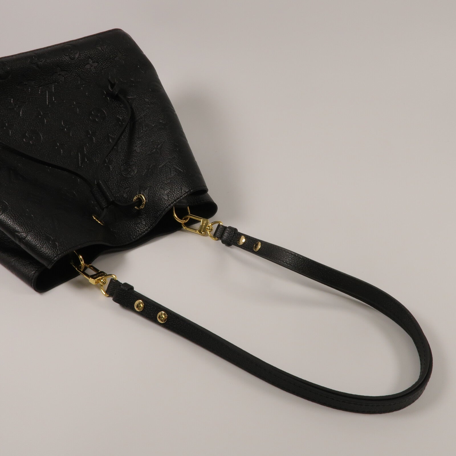 LOUIS VUITTON Monogram Empreinte NeoNeo MM
