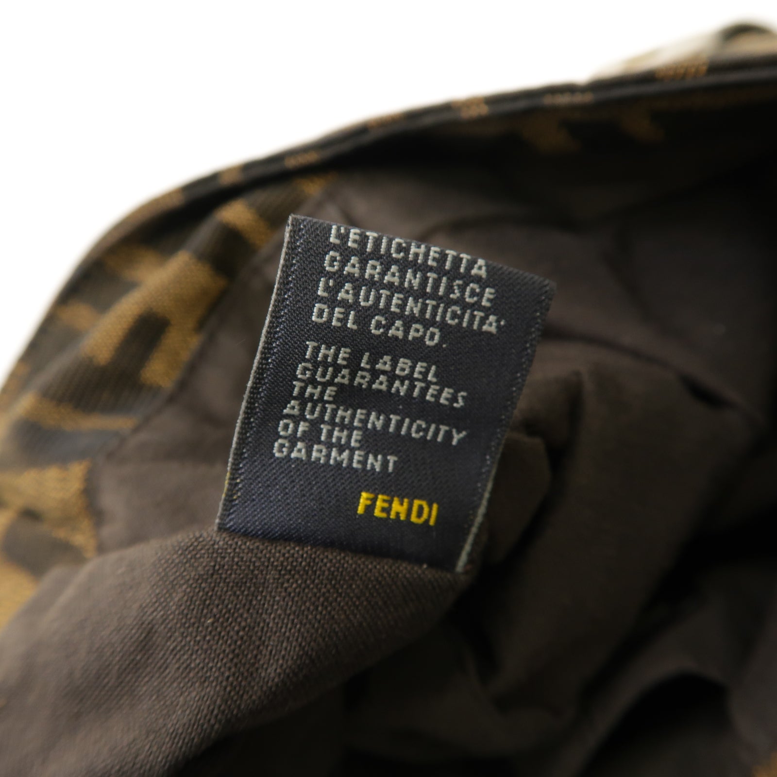 FENDI 帆布Chef Shoulder Bag金扣肩背袋啡色