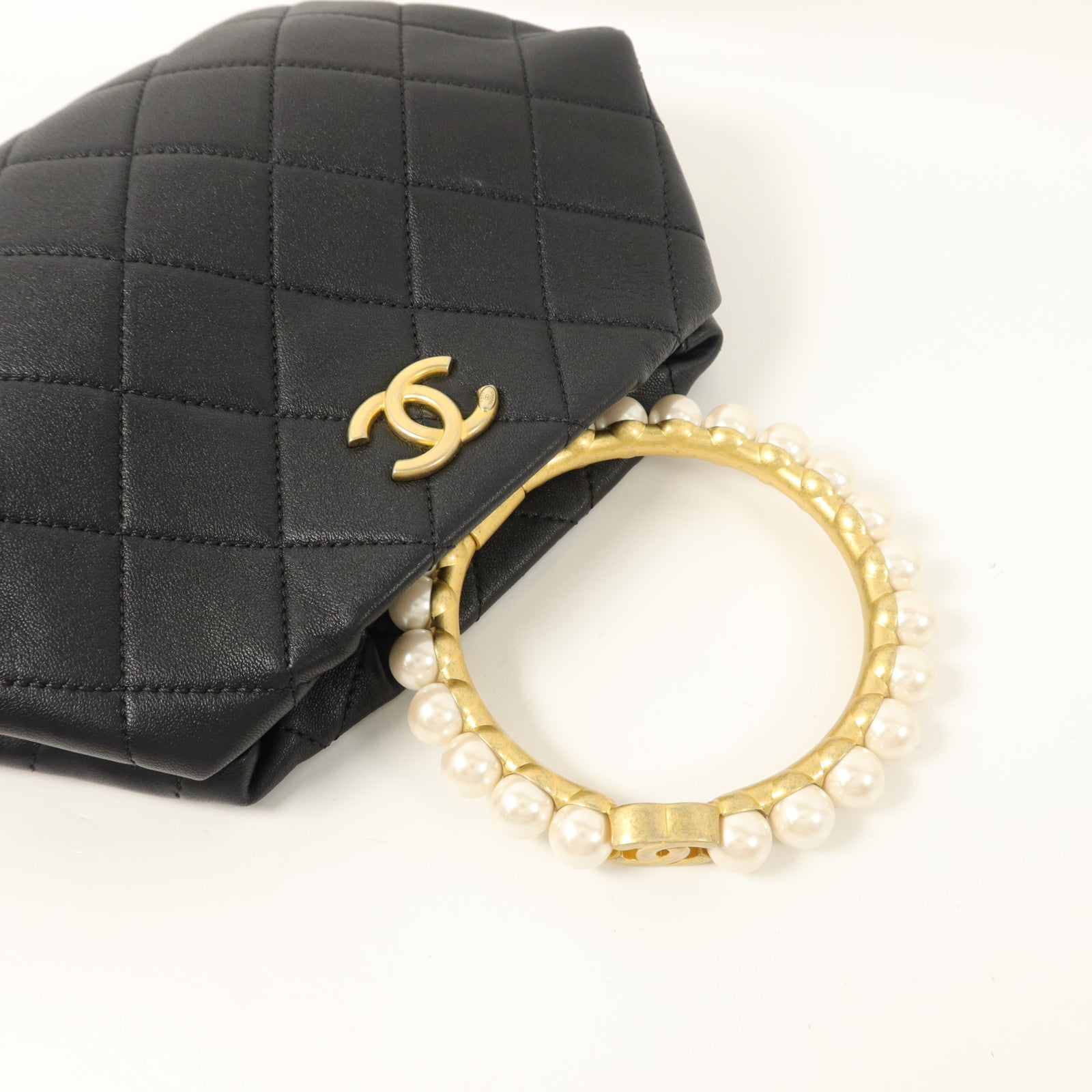 CHANEL 羊皮皮革Matelasse Handle手挽袋