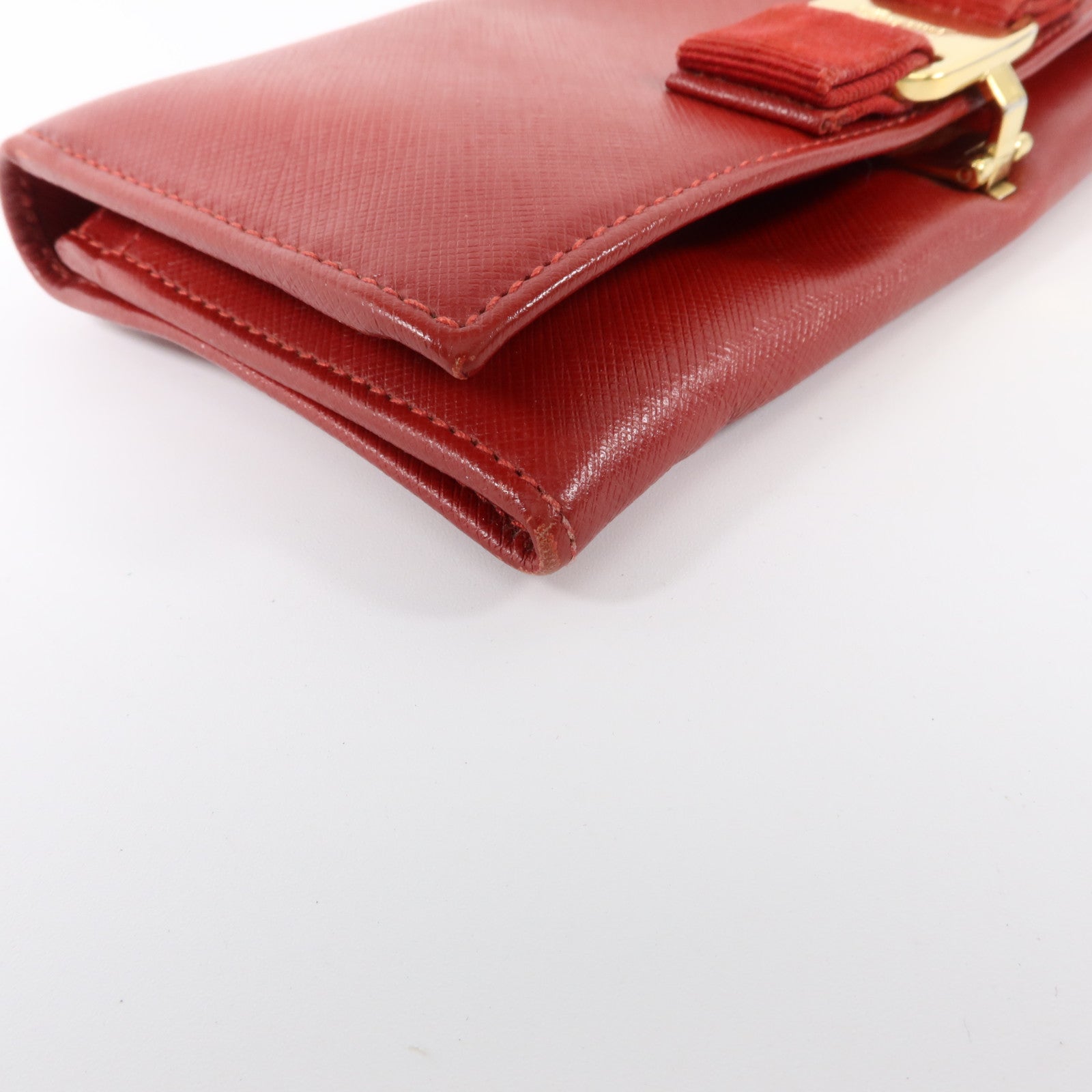 Salvatore Ferragamo Saffiano皮革Vara Bow Long Wallet金扣長錢包
