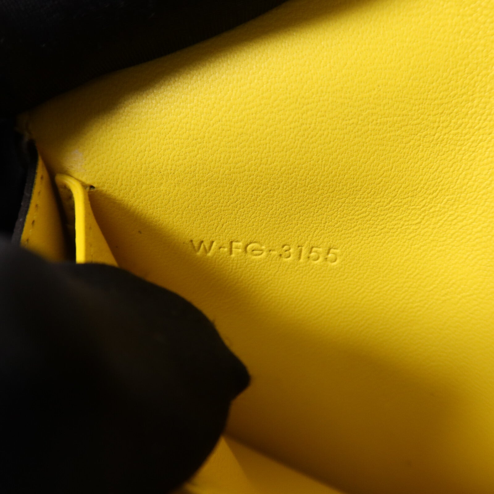 CELINE 牛皮皮革Long Wallet銀扣長錢包