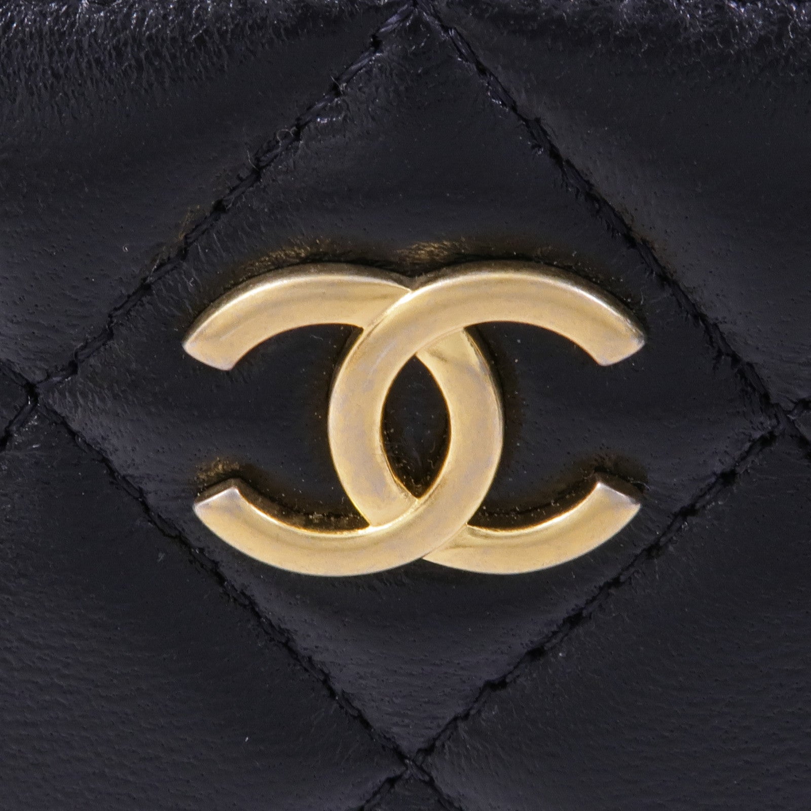 CHANEL 羊皮皮革Vanity Case金扣鏈帶手挽肩背兩用袋