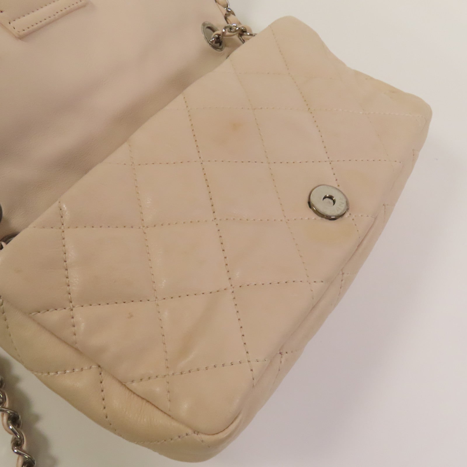 CHANEL 牛皮皮革Chain Shoulder銀扣肩背袋