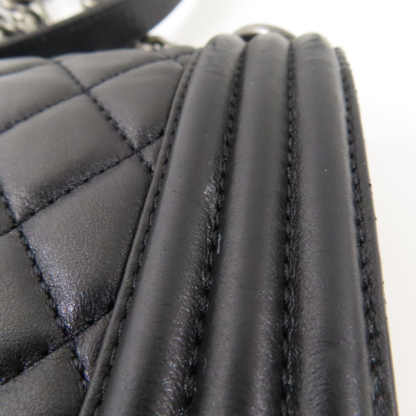 CHANEL 羊皮皮革Boy 25 Shoulder Bag鏈帶肩背袋