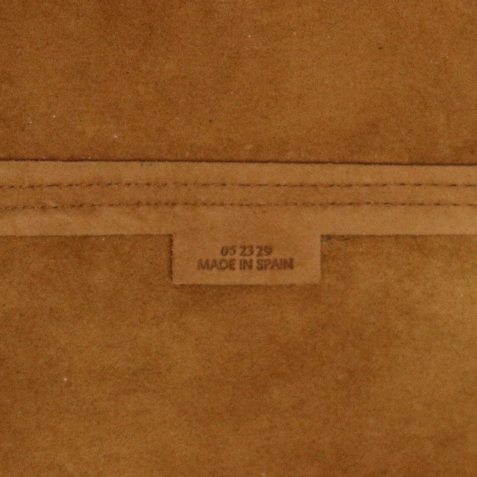 LOEWE 牛皮皮革Medium Puzzle Fold手挽袋