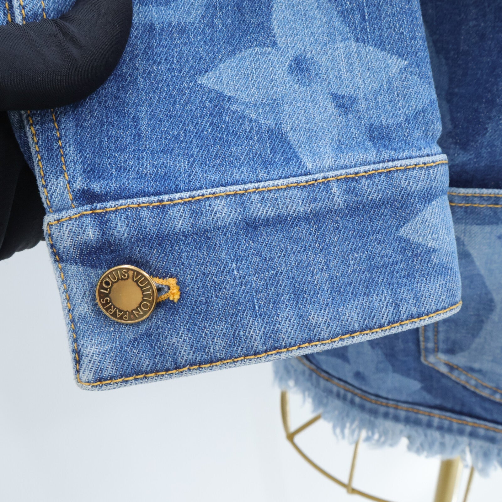 LOUIS VUITTON Giant Monogram Collarless Denim Jacket外套