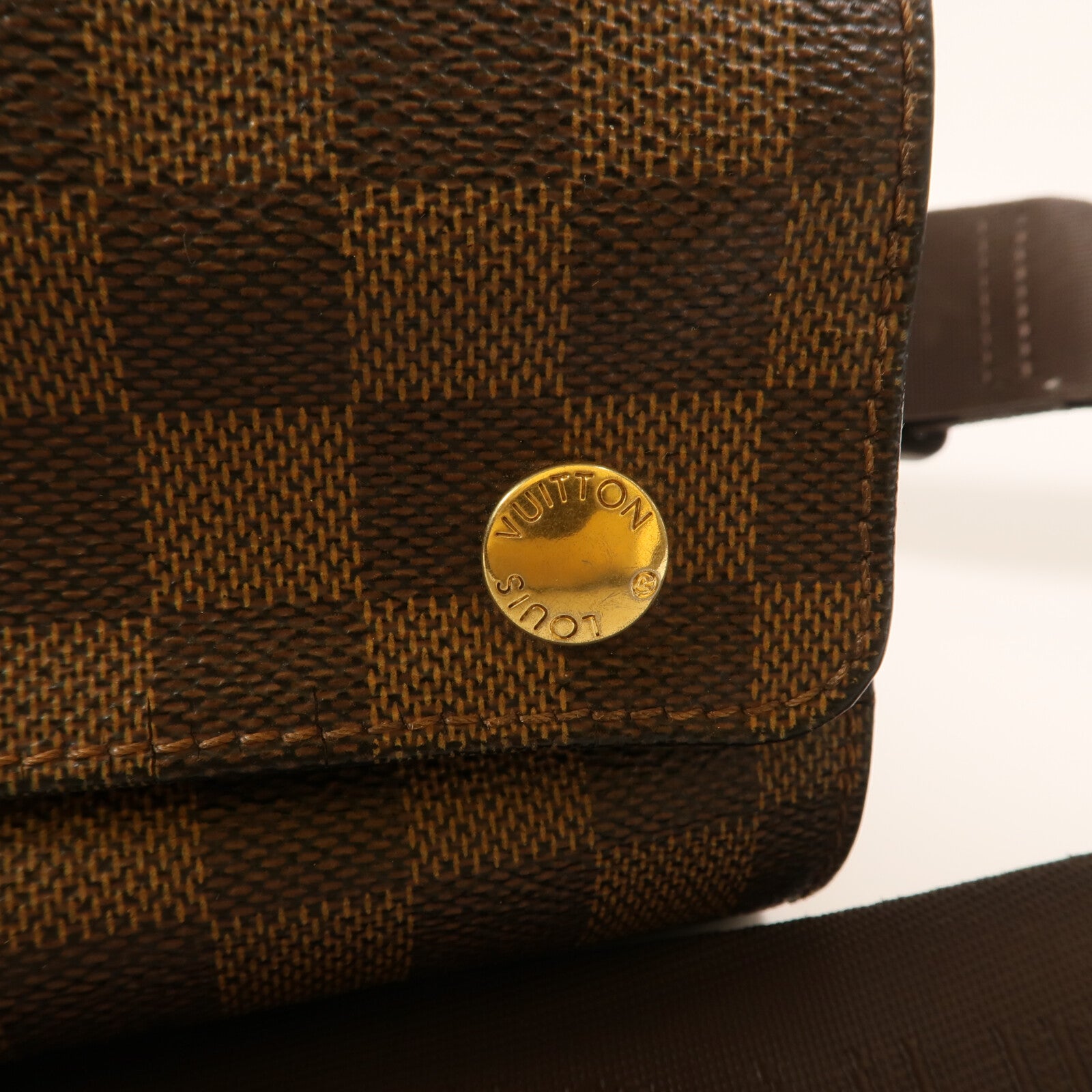 LOUIS VUITTON 【激減優惠】Damier Naviglio金扣肩背袋