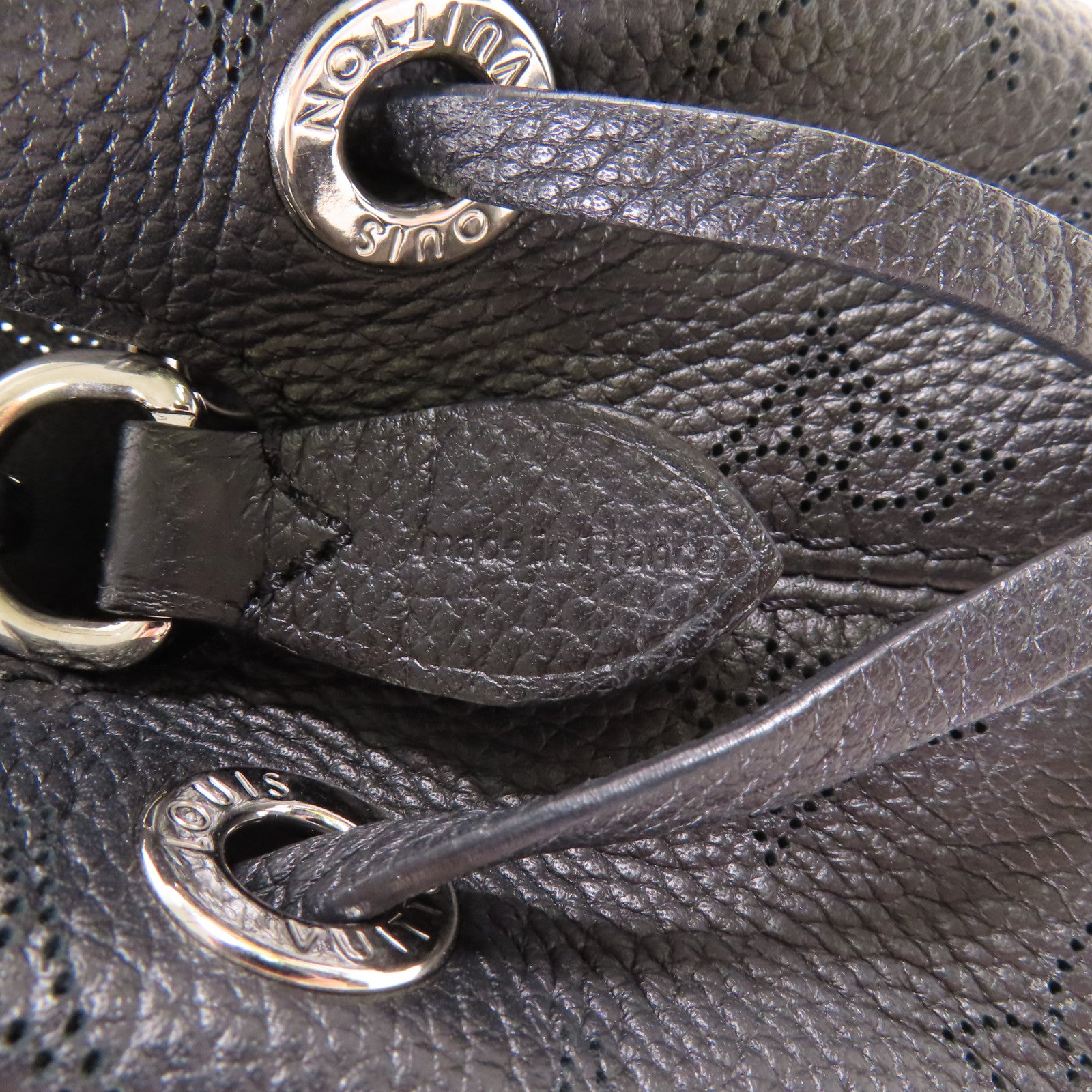LOUIS VUITTON Mahina Bella銀扣手挽肩背兩用袋