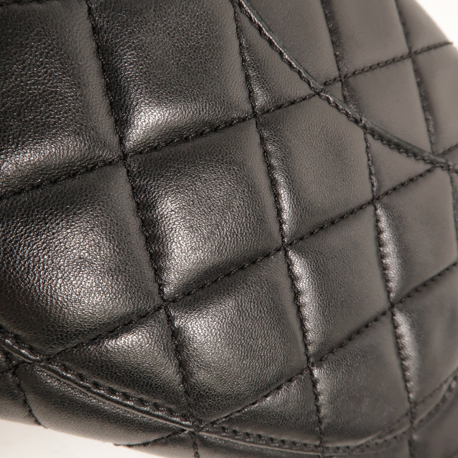 CHANEL 羊皮皮革Citizen Zip Flap肩背袋