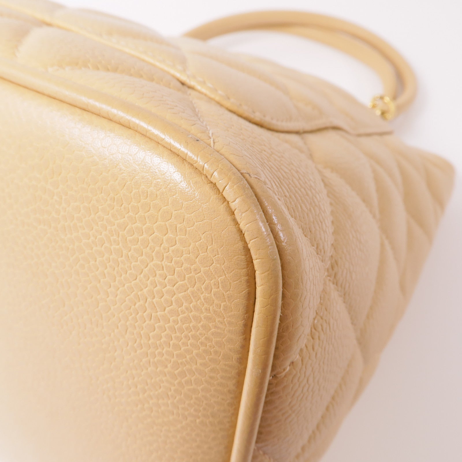 CHANEL 牛皮皮革Medallion金扣手挽袋