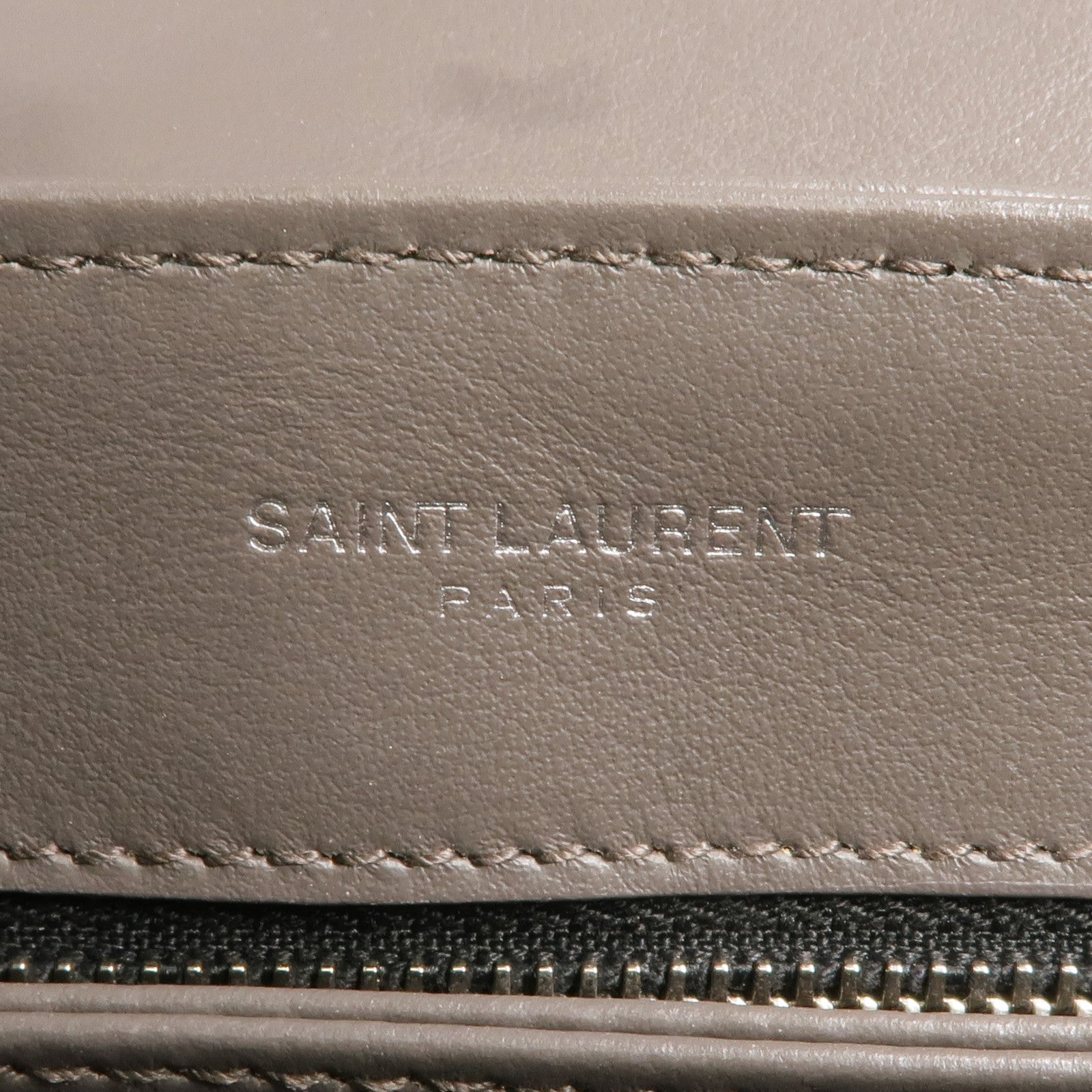 SAINT LAURENT 牛皮皮革Loulou Toy Taupe銀扣肩背袋