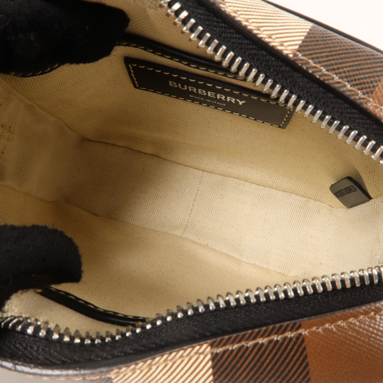 BURBERRY 塗層帆布Shoulder Bag肩背袋