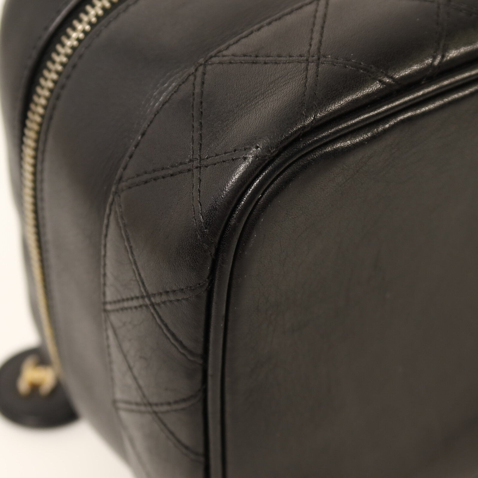 CHANEL 牛皮皮革Vintage Vanity Case金扣手挽袋