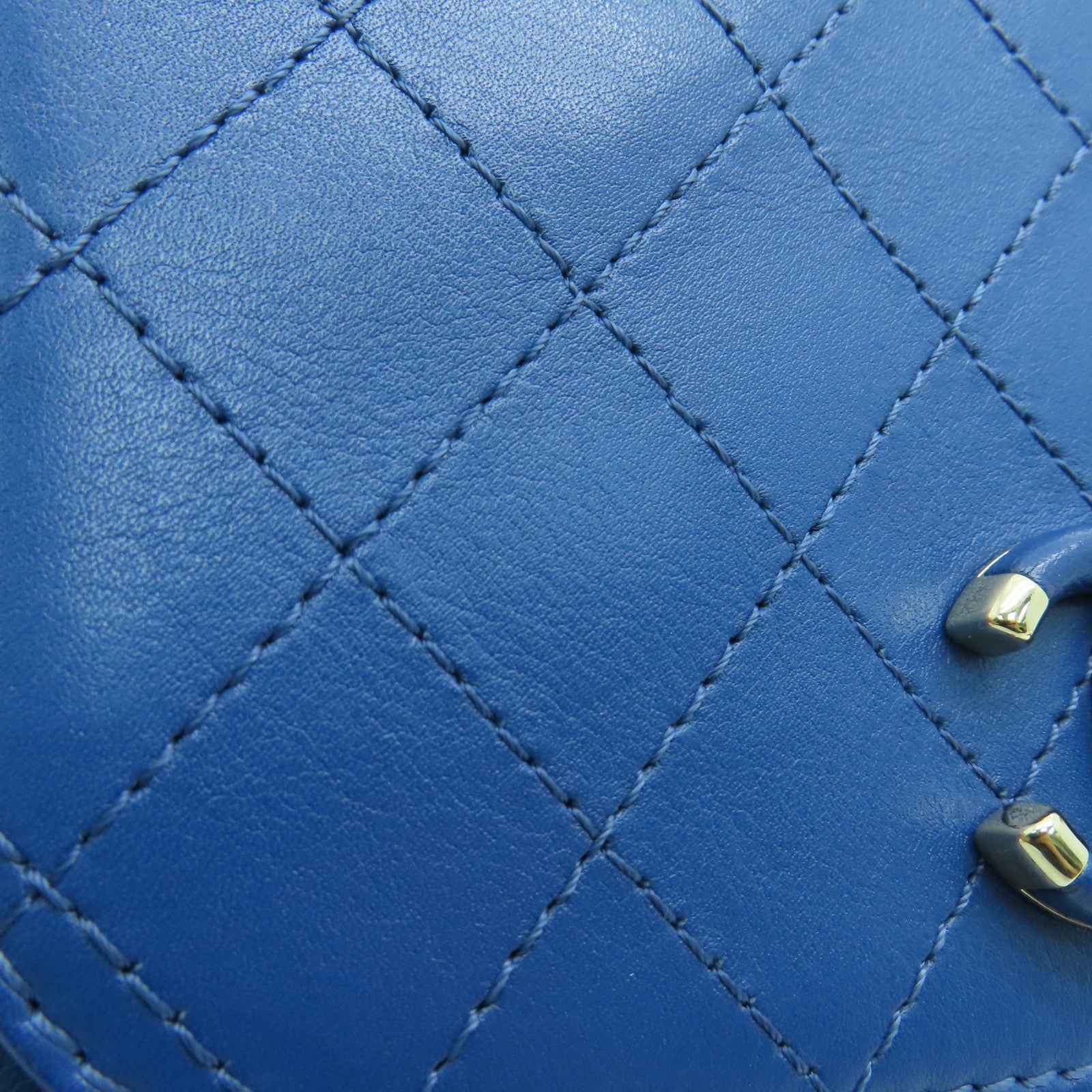 CHANEL 菱格牛皮皮革Chain Shoulder鏈帶肩背袋金扣藍色