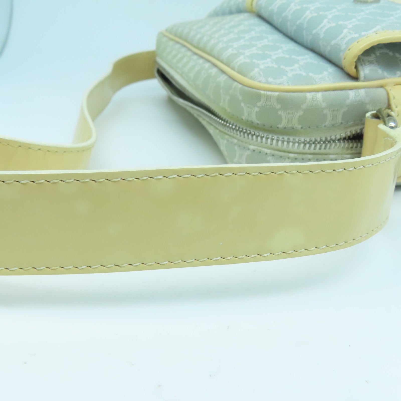 CELINE 帆布Shoulder Bag銀扣肩背袋淺藍色/米色