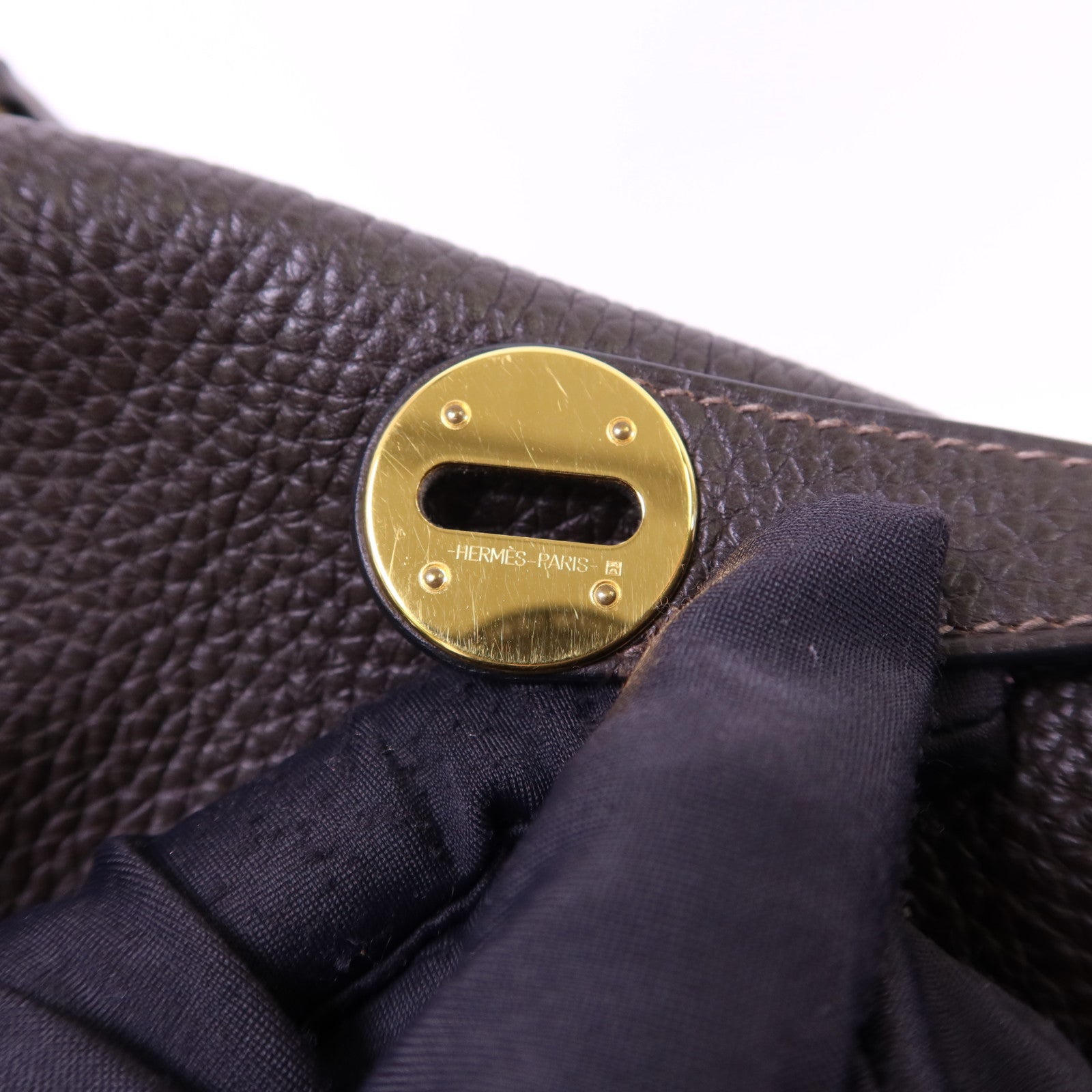 HERMES Clemence皮革Lindy 26金扣手挽肩背兩用袋Ebene