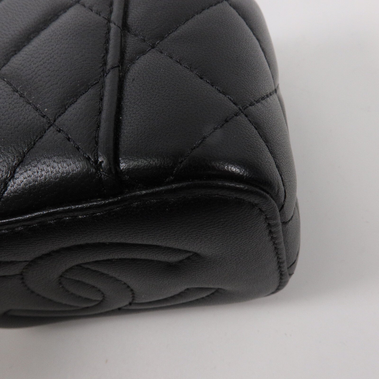 CHANEL 羊皮皮革Mini Vanity Case With Gold Ball鏈帶肩背袋