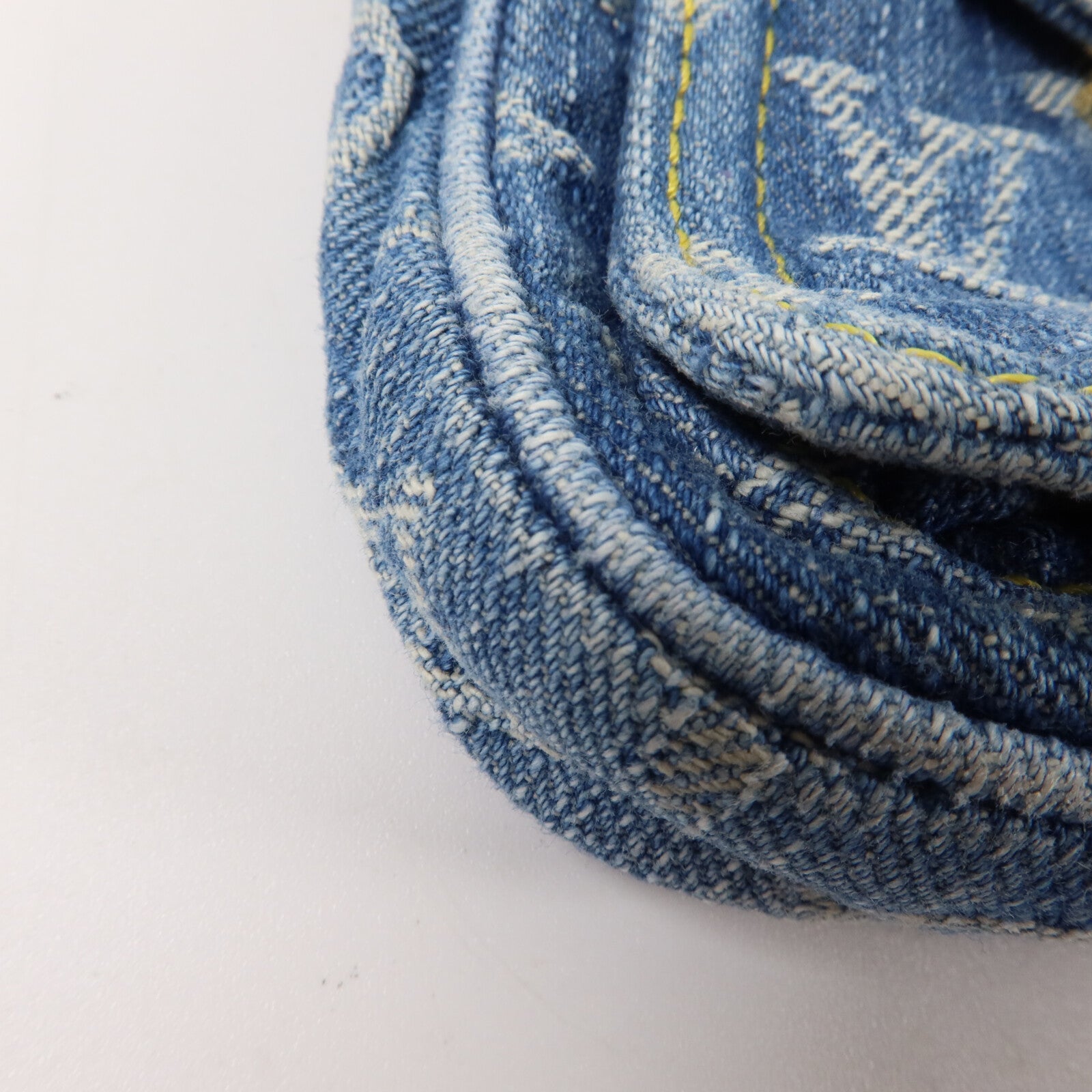 LOUIS VUITTON Monogram Denim Pochette Fairfax肩背袋