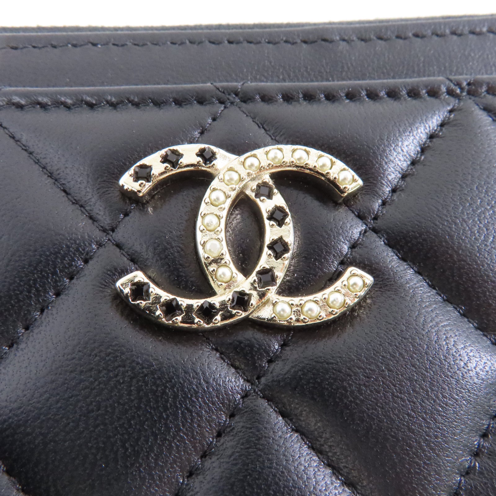 CHANEL 菱格羊皮皮革Card Case金扣卡片套黑色