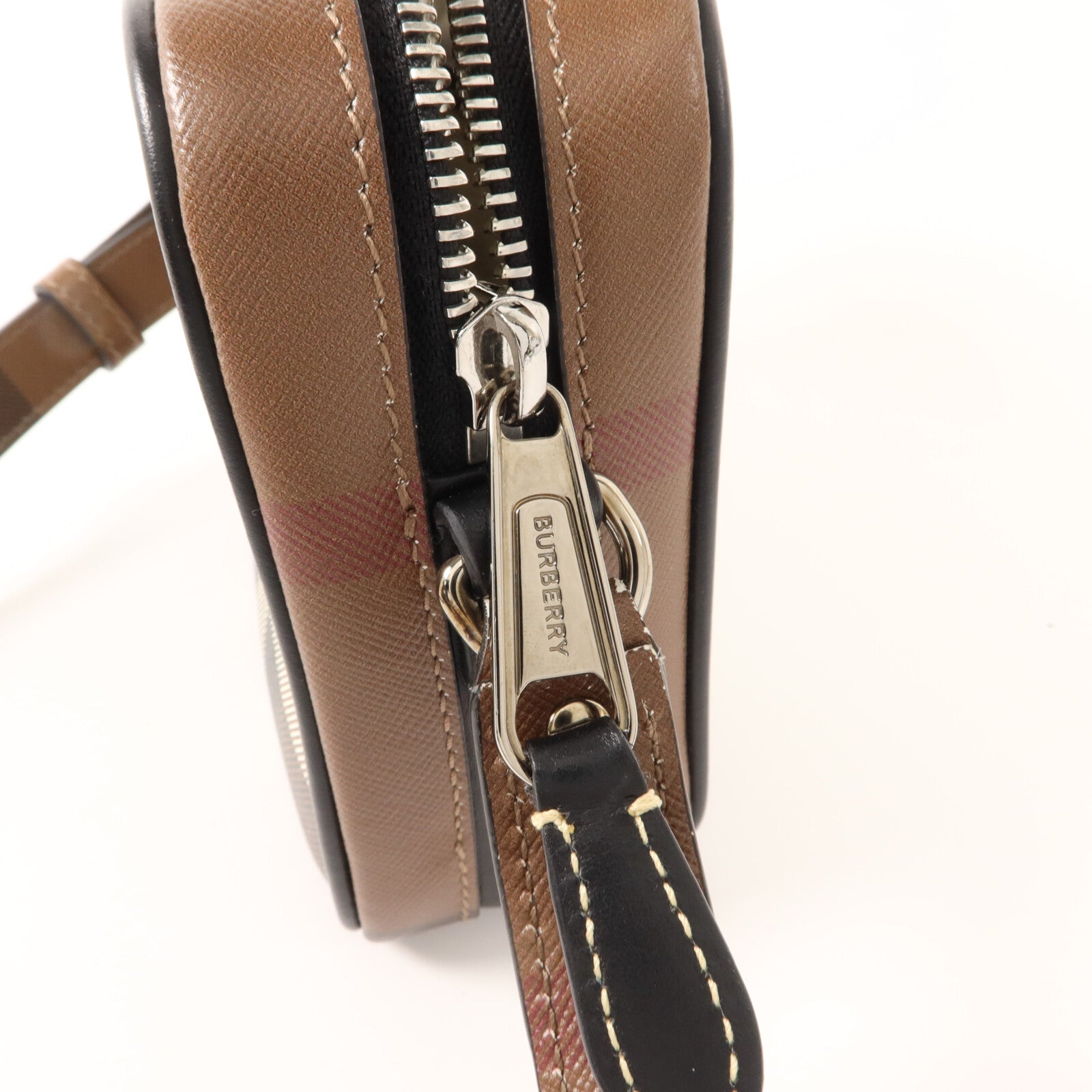 BURBERRY 塗層帆布Shoulder Bag肩背袋