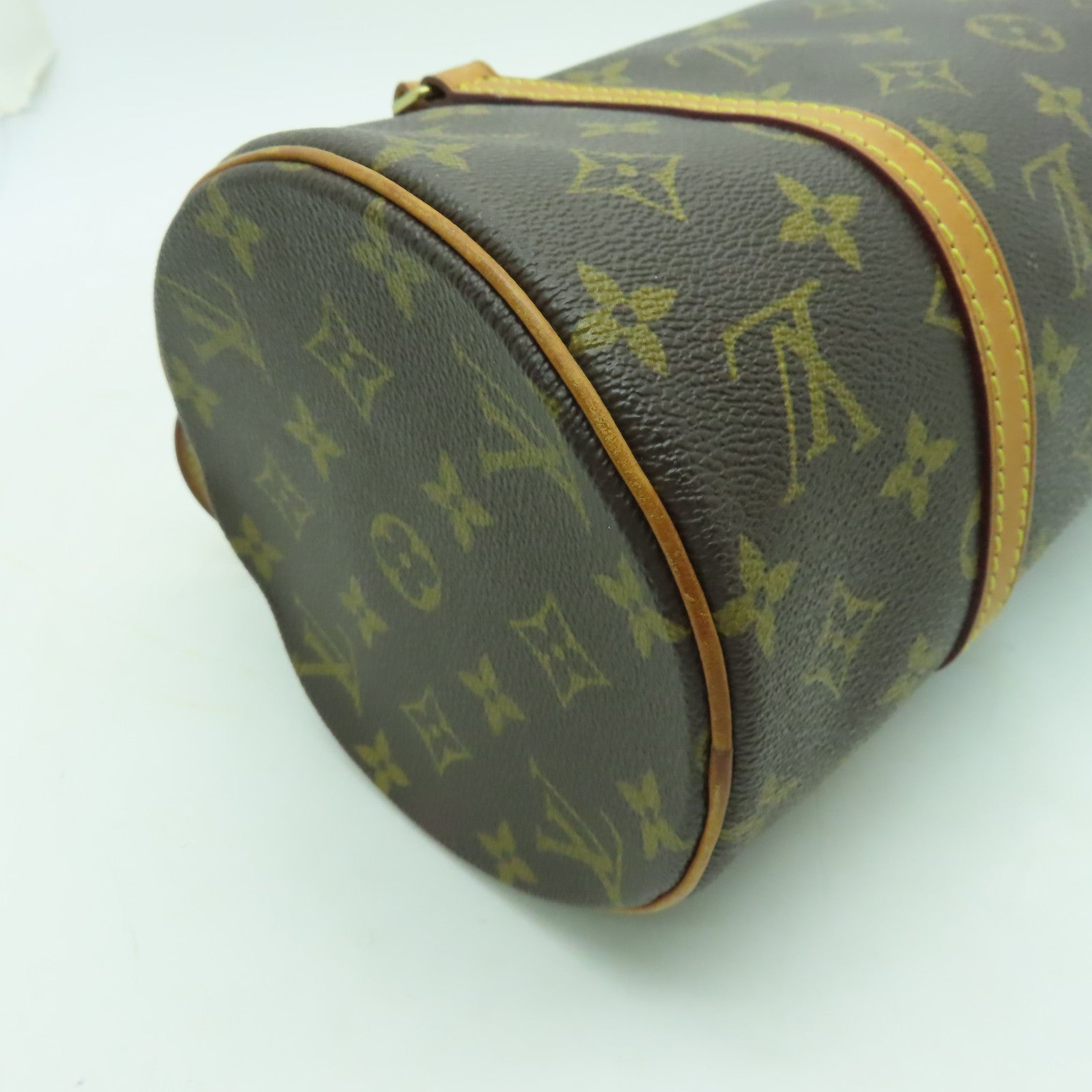 LOUIS VUITTON 【清倉大減價】Monogram Papillon GM金扣肩背袋啡色