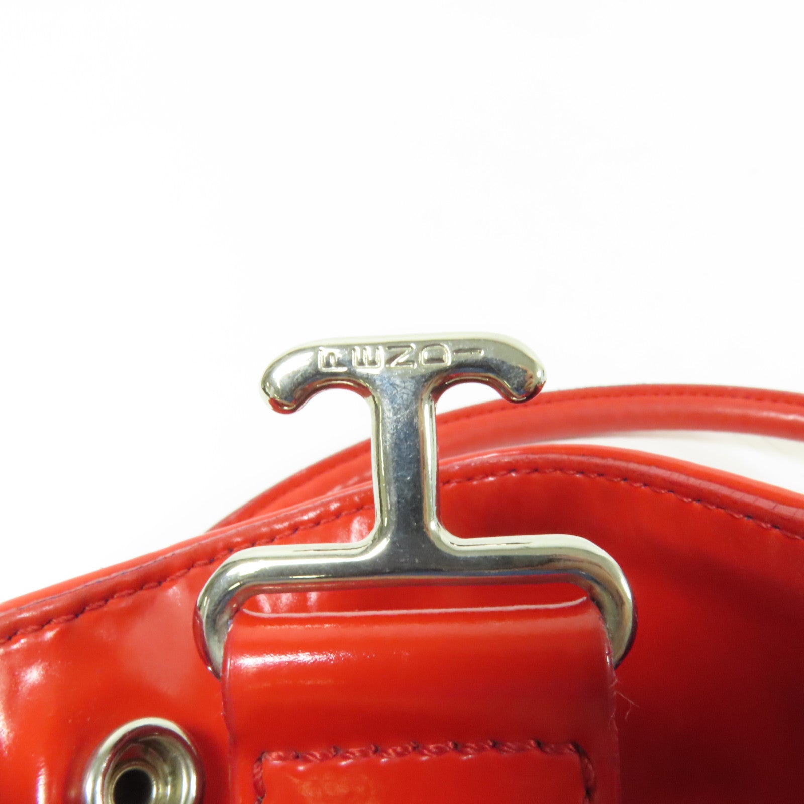 FENDI 漆皮皮革Sac A Main En Evir銀扣肩背袋