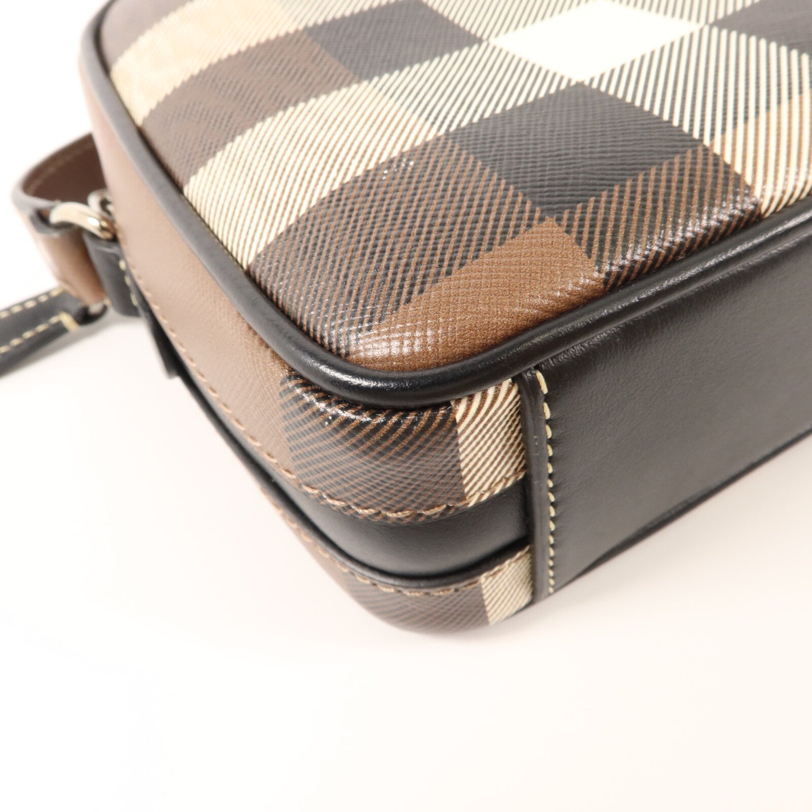 BURBERRY 塗層帆布Shoulder Bag肩背袋