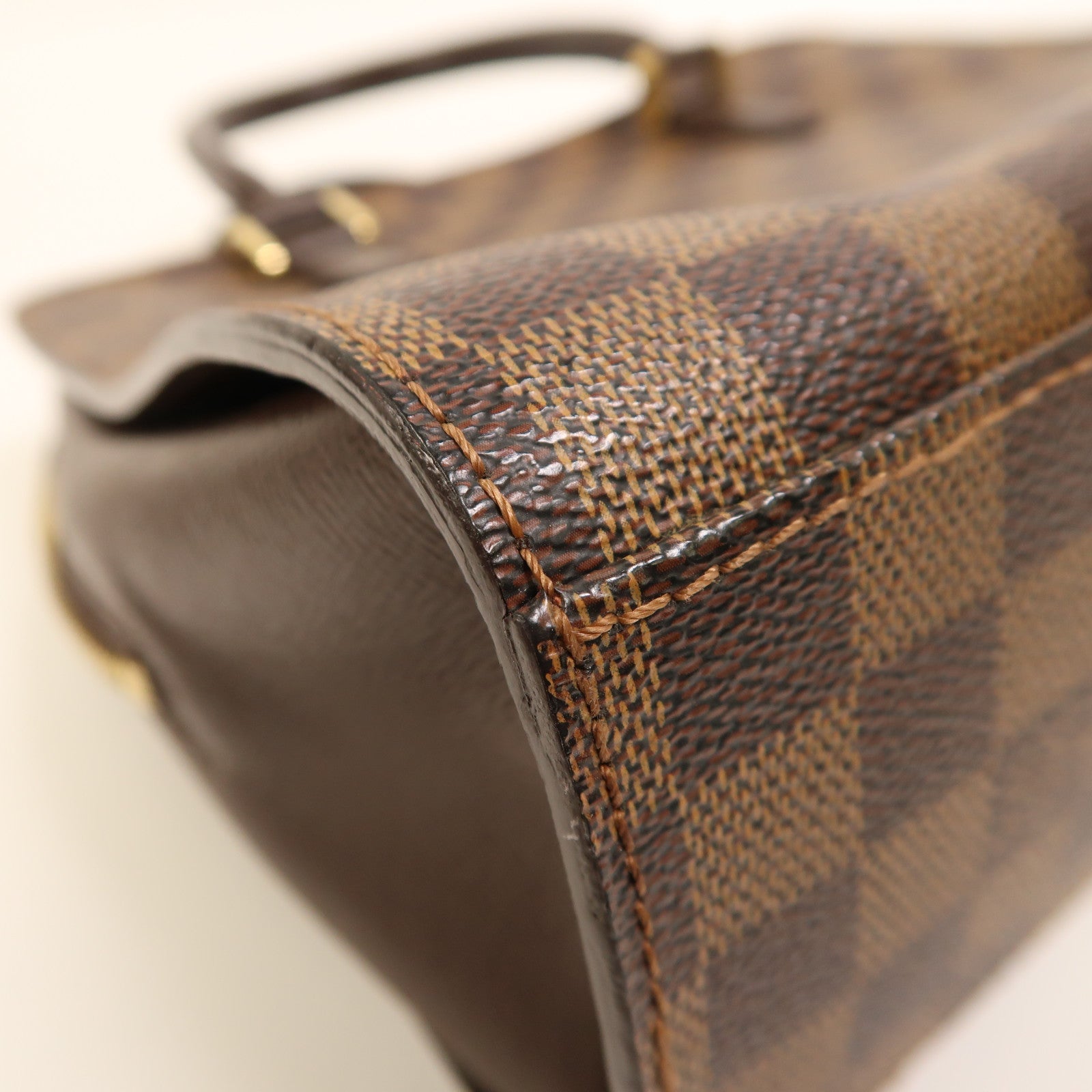 LOUIS VUITTON Damier Triana金扣手挽袋