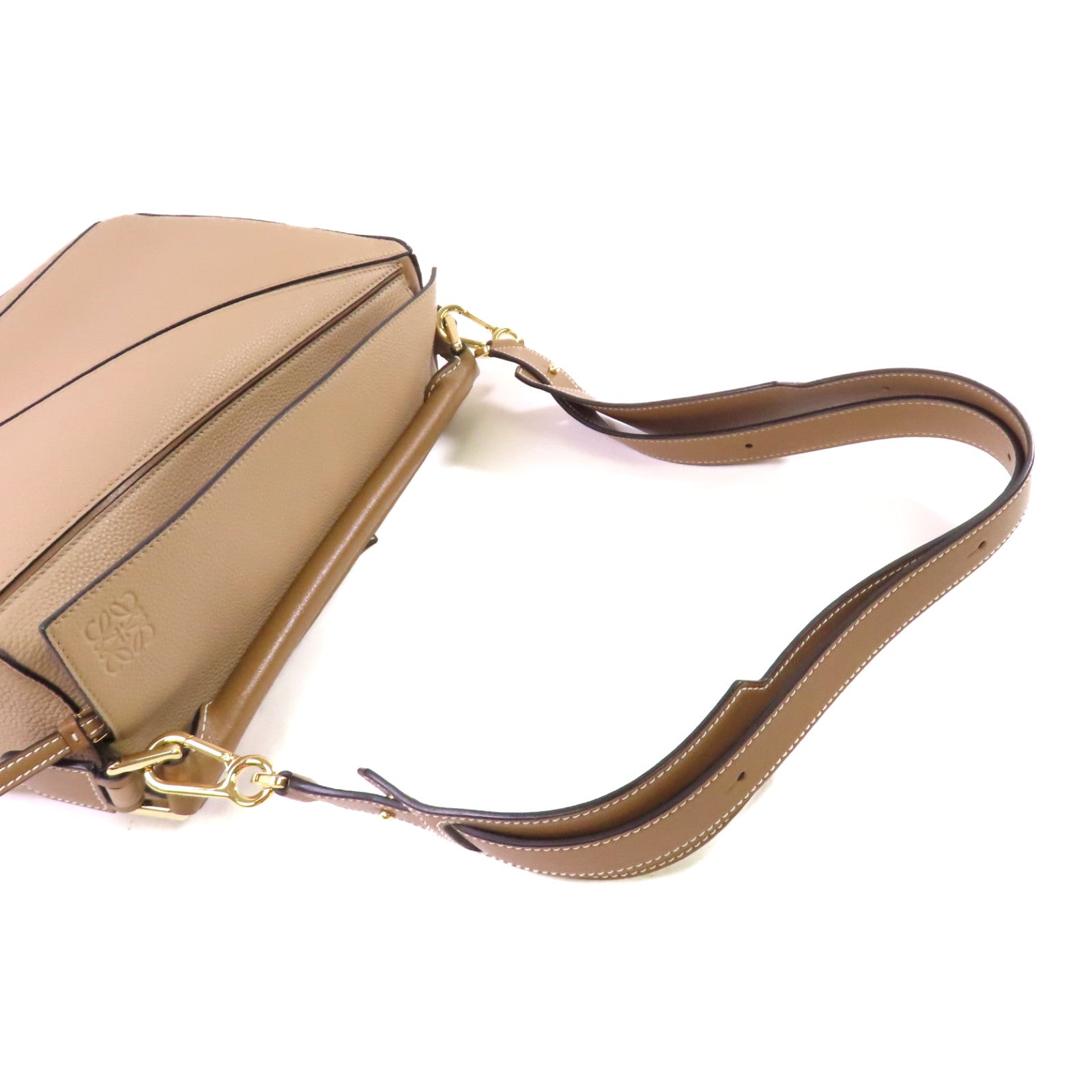 LOEWE 牛皮皮革Puzzle 2Way Shoulder Bag銀扣手挽肩背兩用袋杏色