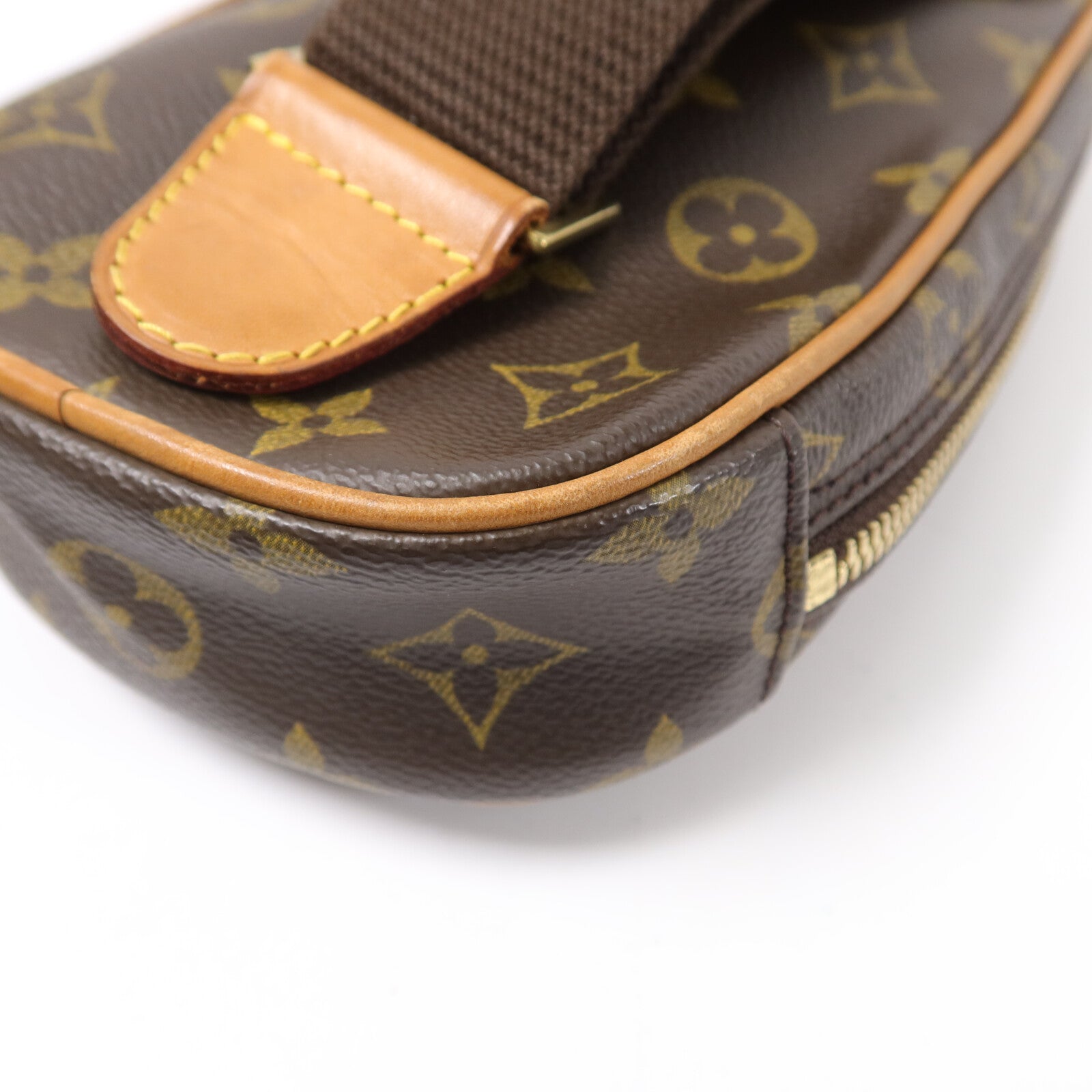 LOUIS VUITTON Monogram Pochette Gange金扣肩背袋