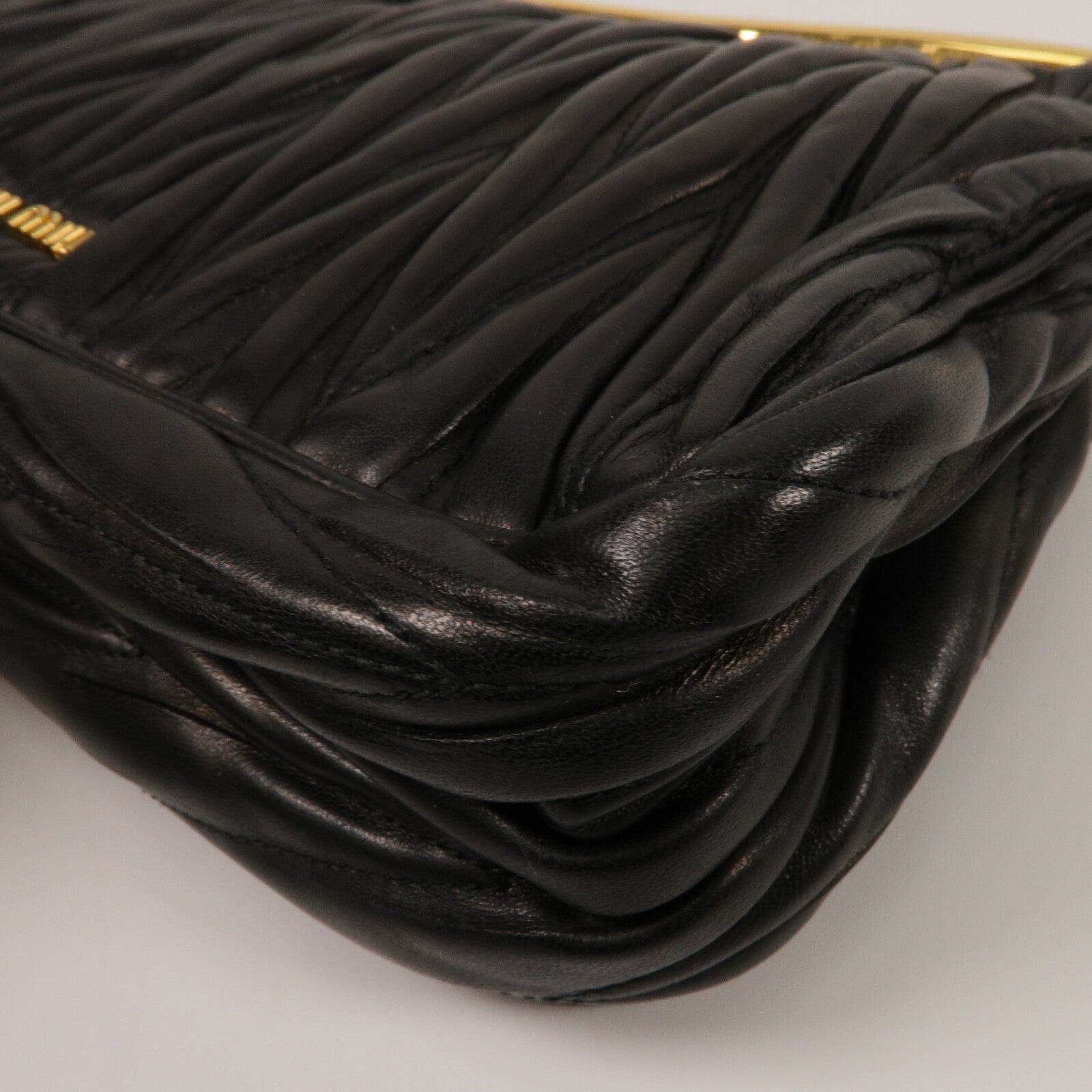 Miu Miu 牛皮皮革Shoulder Bag肩背袋