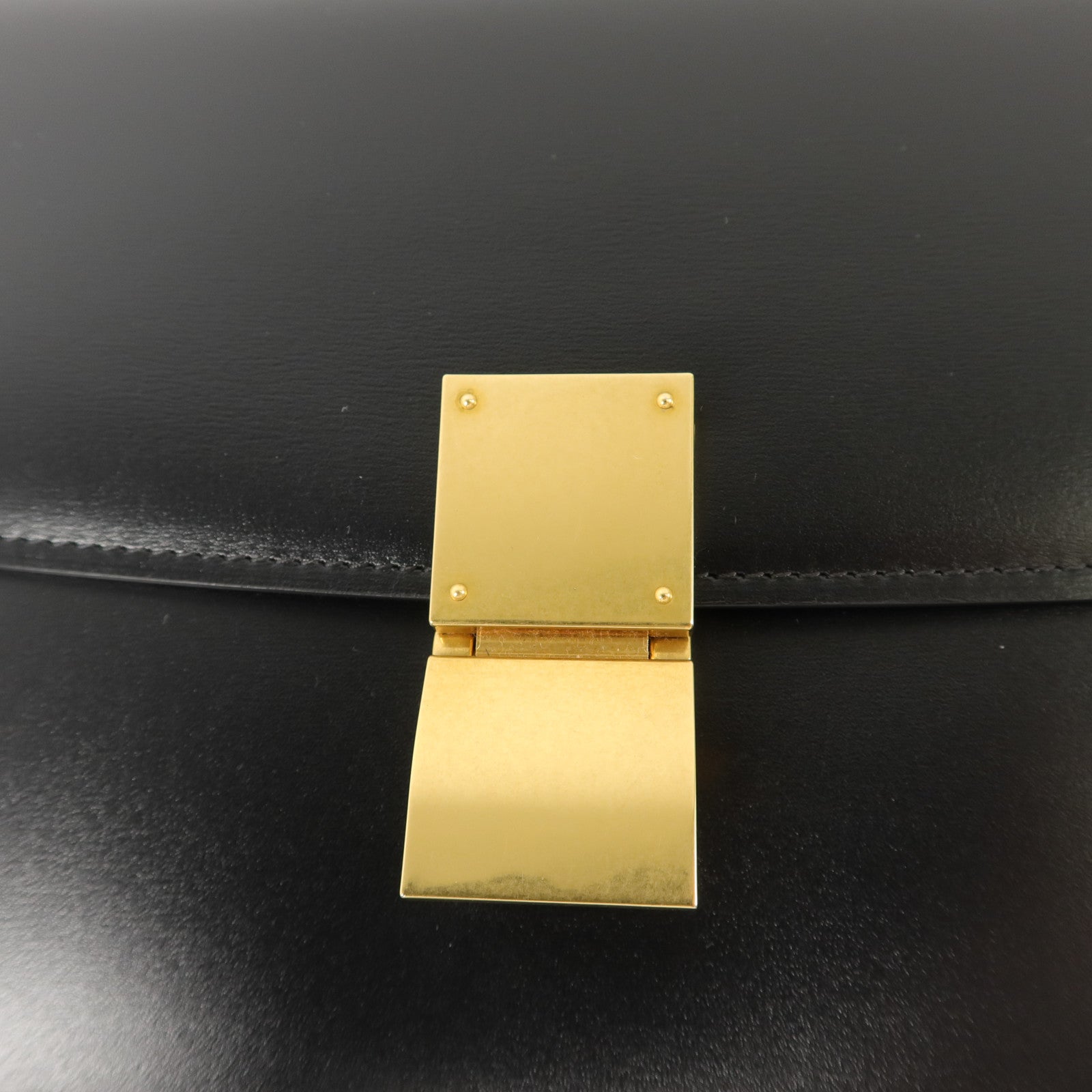 CELINE 牛皮皮革Classic Box Medium肩背袋