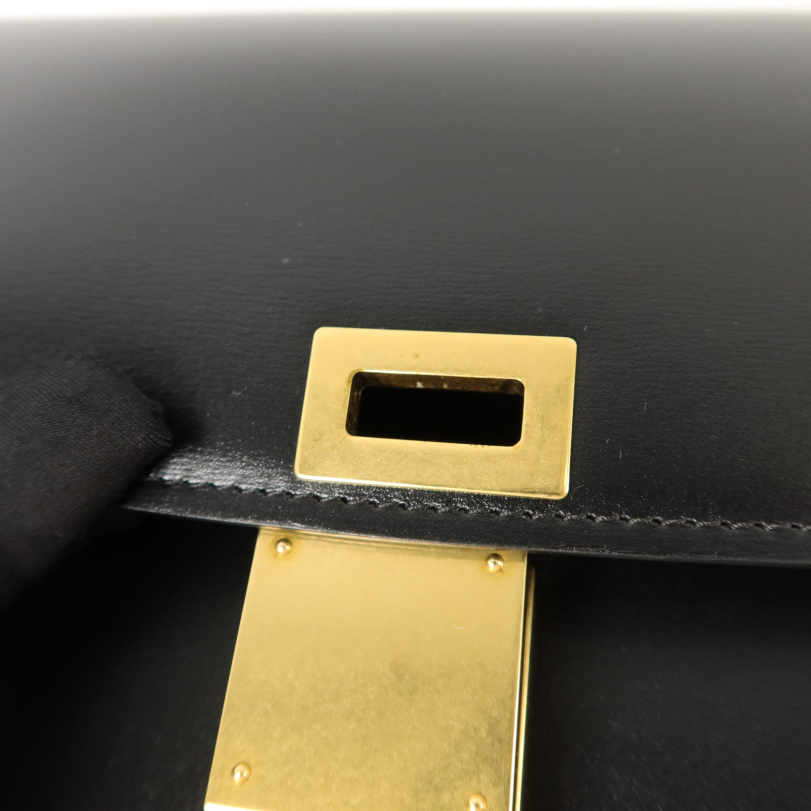CELINE 牛皮皮革Classic Box Medium肩背袋