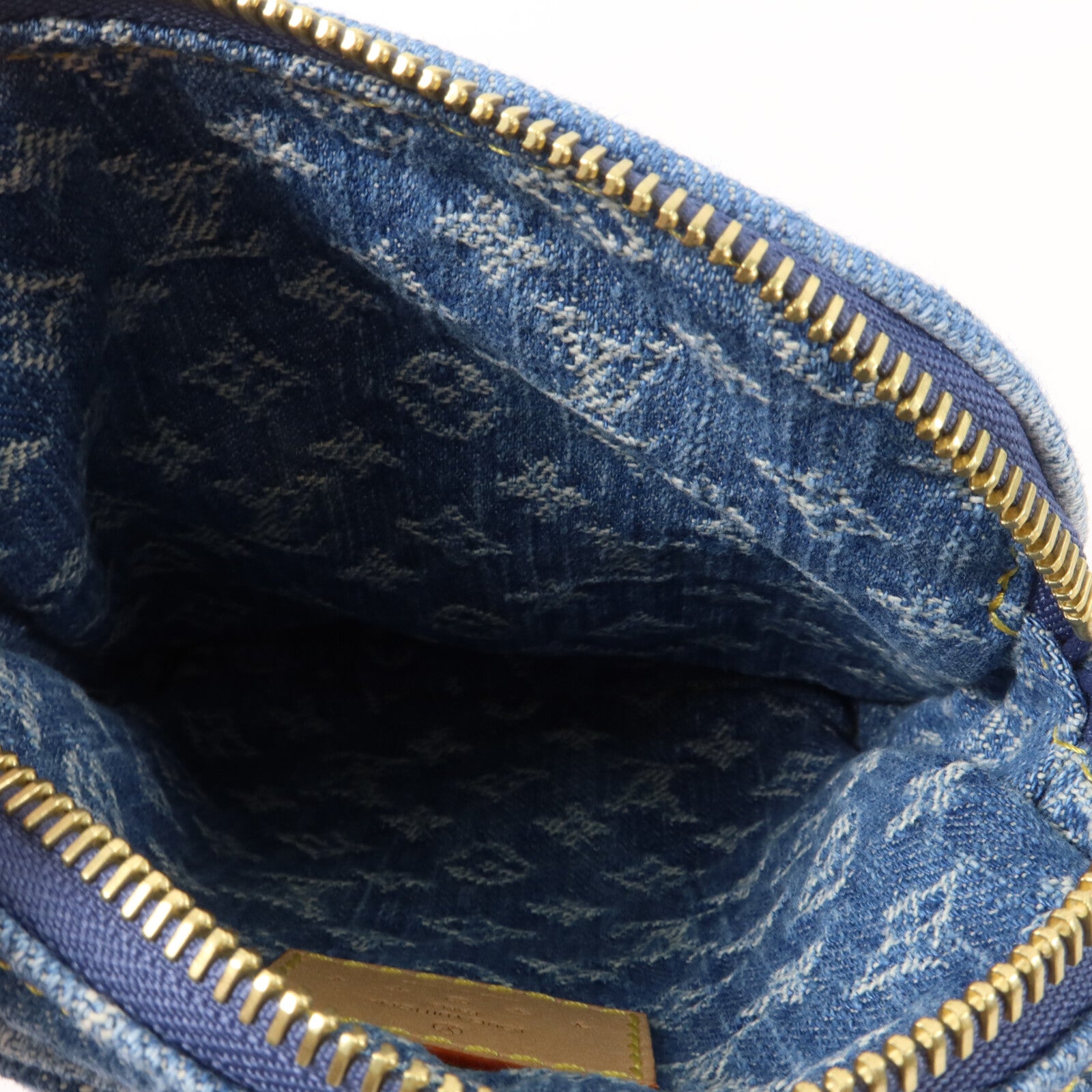 LOUIS VUITTON Monogram Denim Pochette Fairfax肩背袋