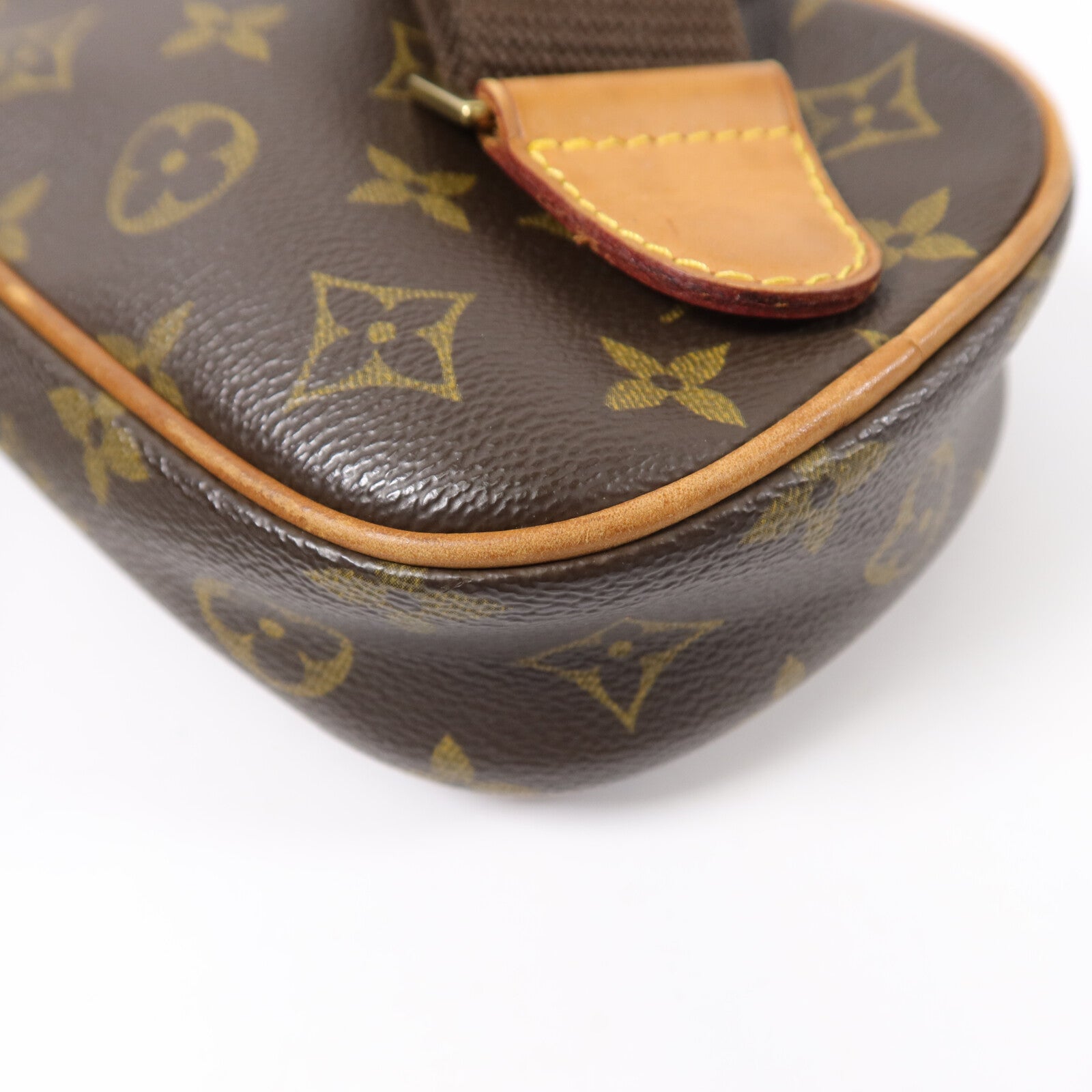 LOUIS VUITTON Monogram Pochette Gange金扣肩背袋