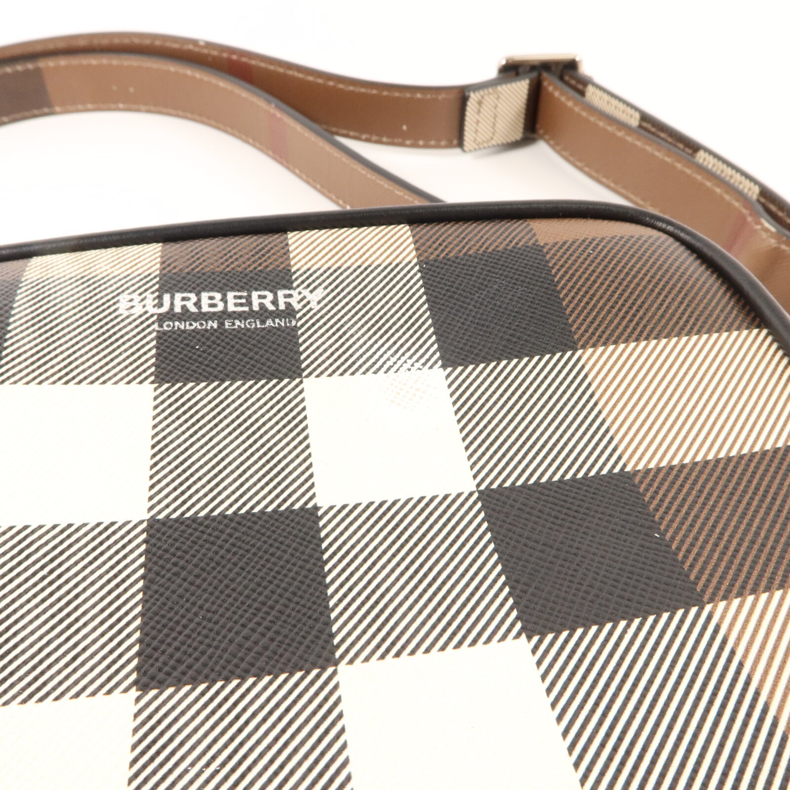 BURBERRY 塗層帆布Shoulder Bag肩背袋